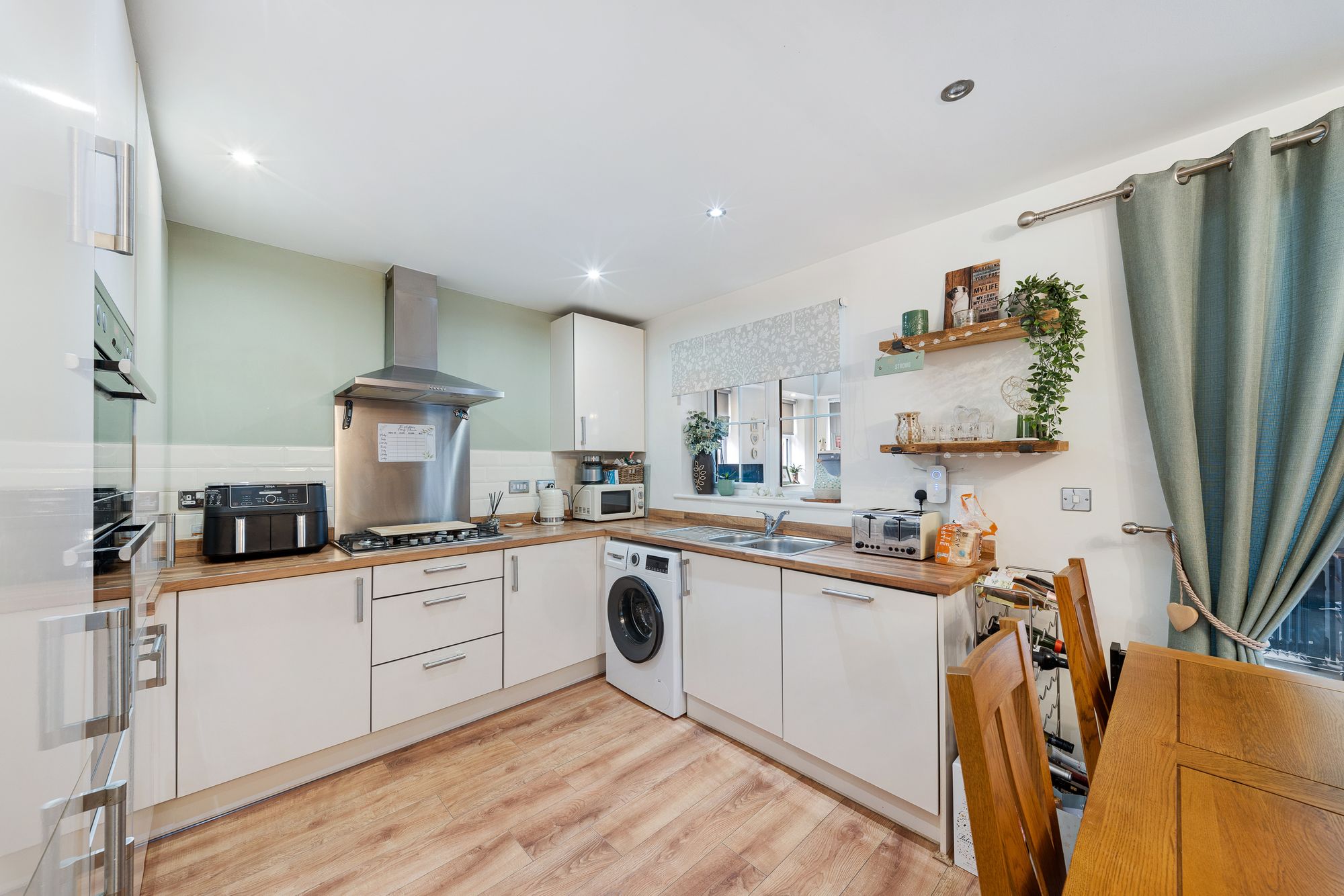 King Oswald Crescent, Widnes, WA8