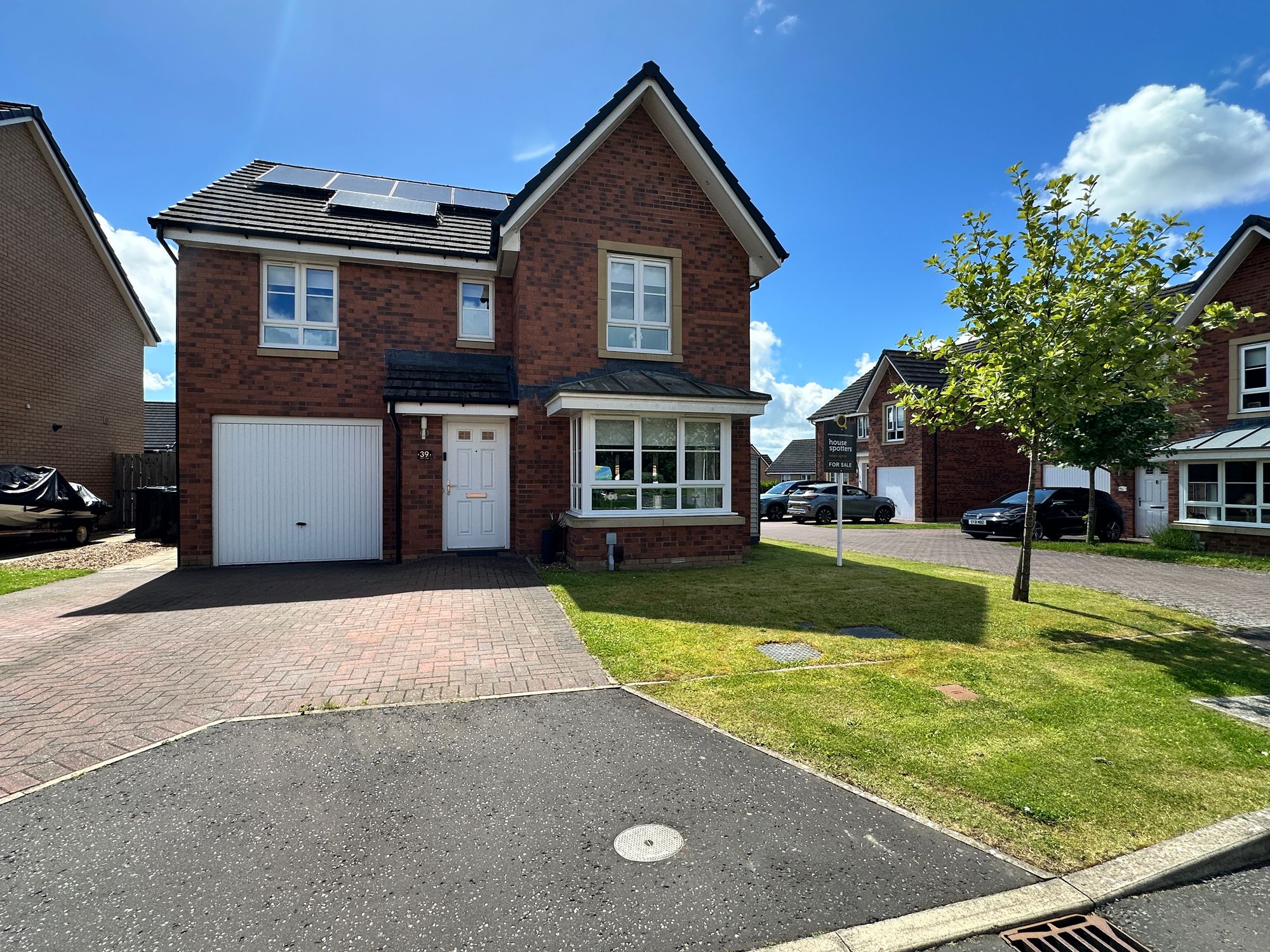 39 Skylark Wynd, Motherwell