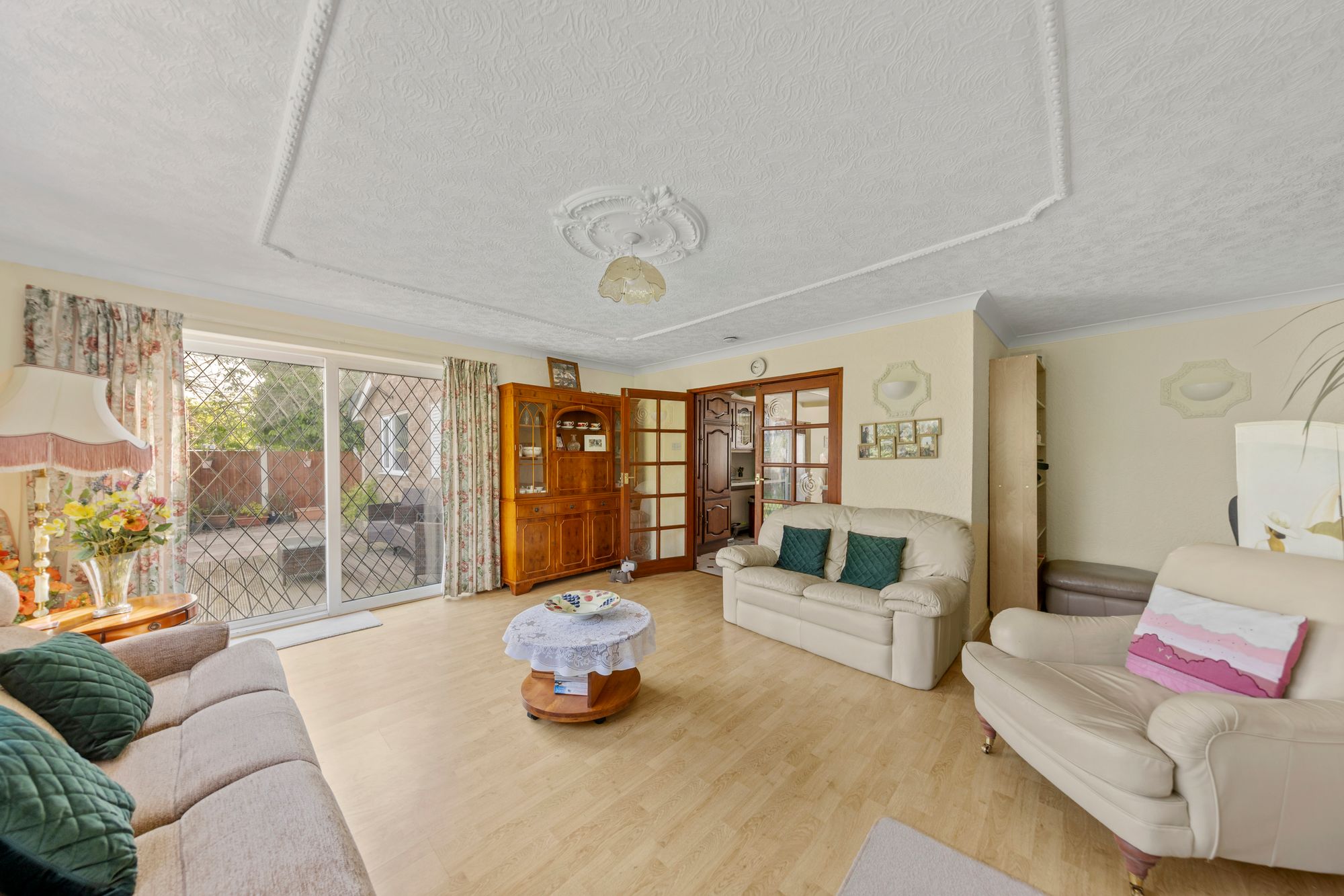 Jackson Avenue, Culcheth, WA3