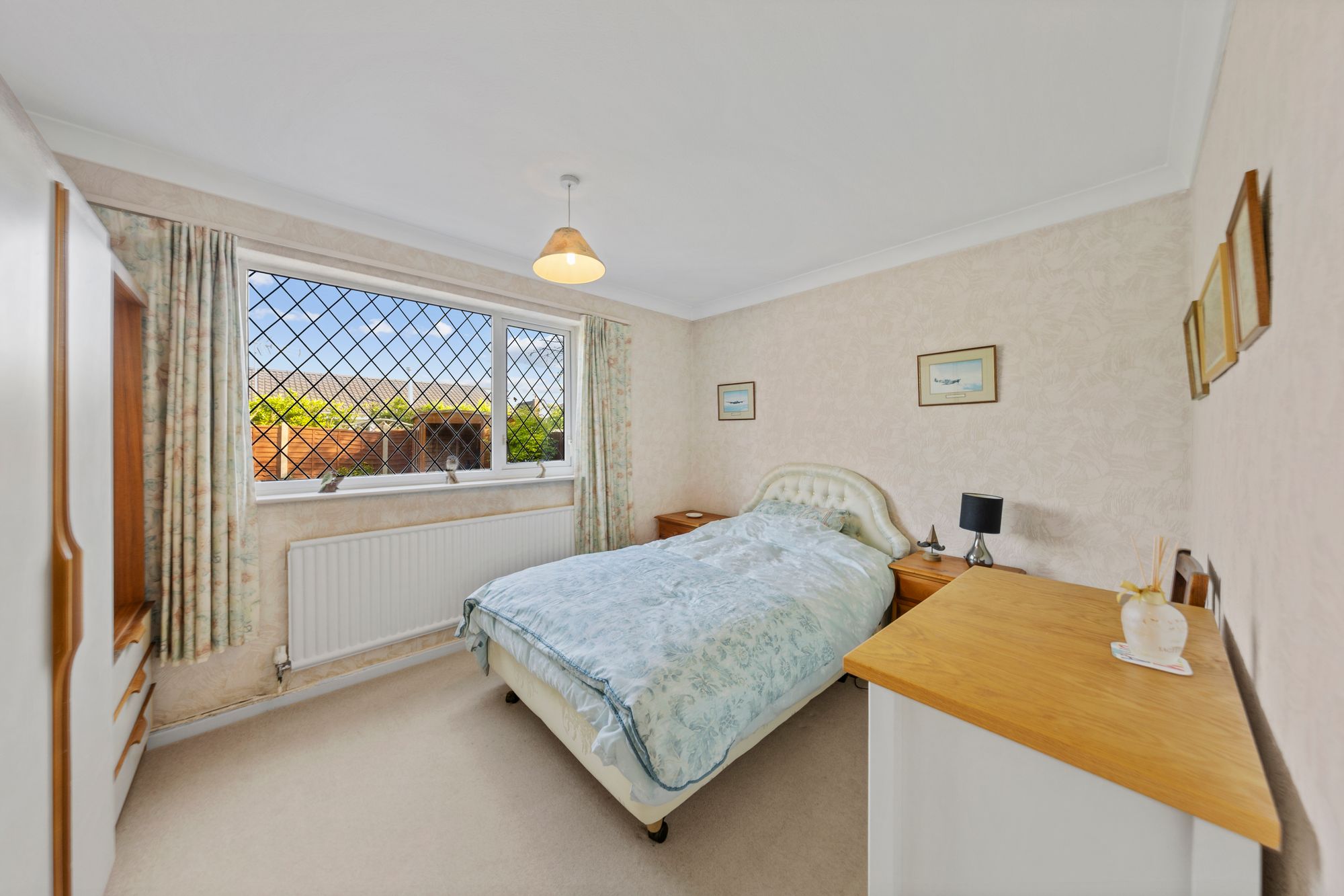 Jackson Avenue, Culcheth, WA3
