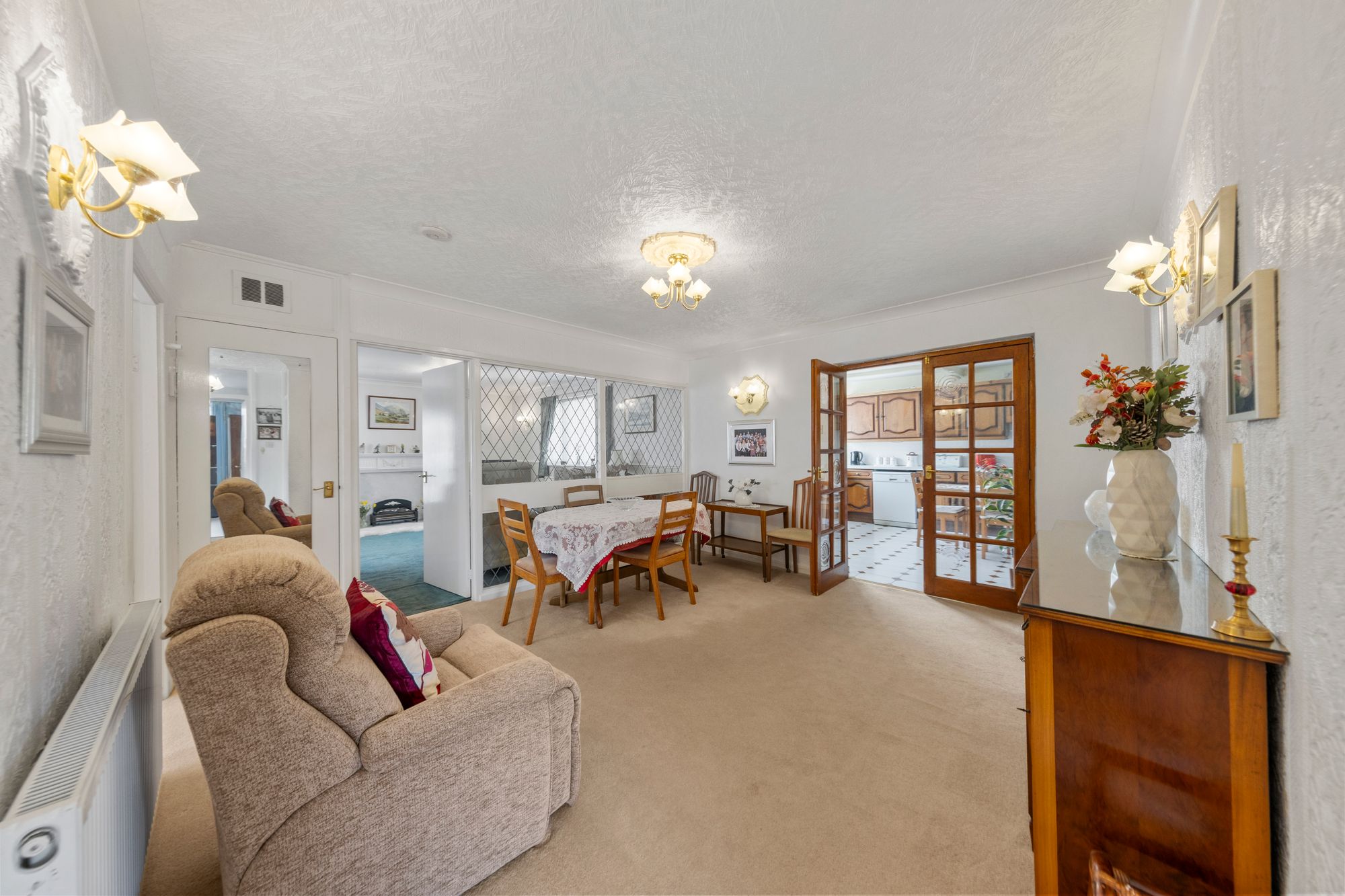 Jackson Avenue, Culcheth, WA3