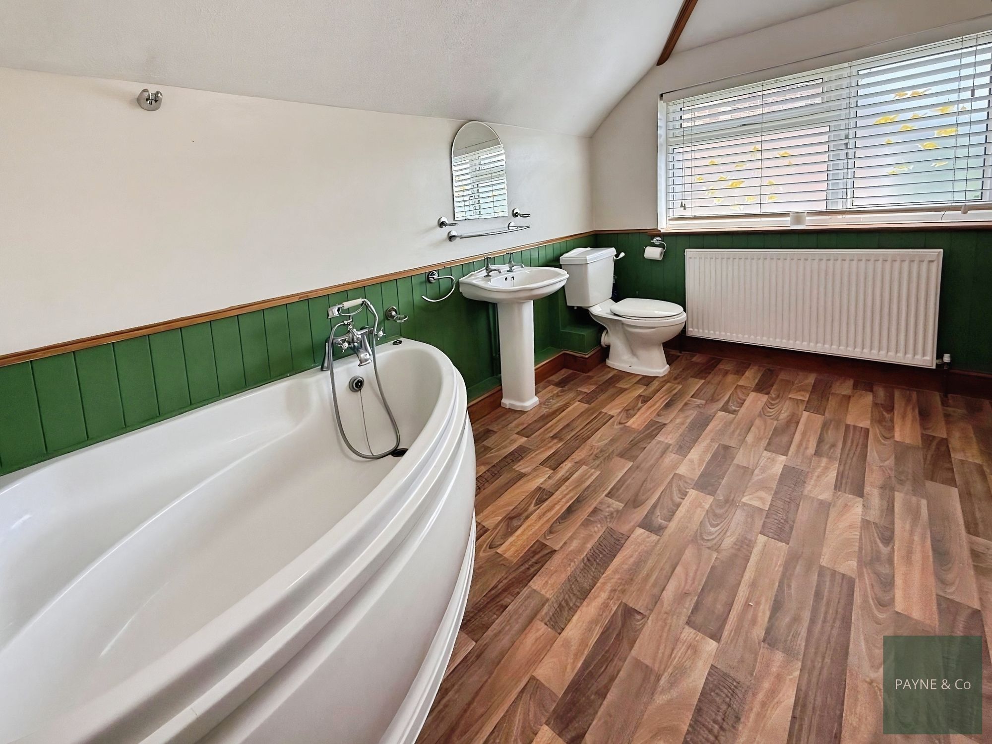 Edney Common 3 Bed, 1 Bath Property For Sale in Woodside Cottages Nathans Lane ...