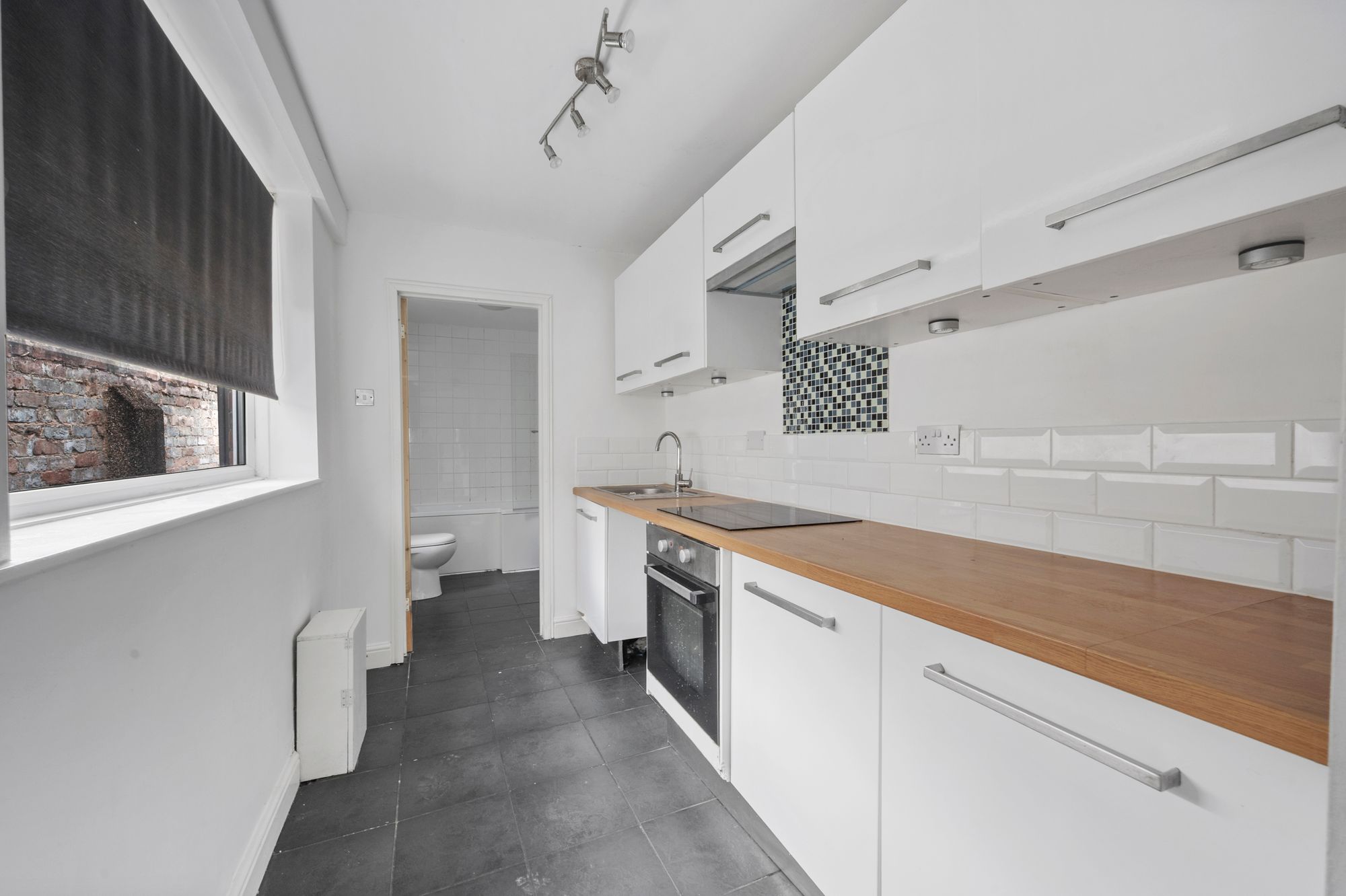 Hawthorn Road, Sutton Leach, WA9