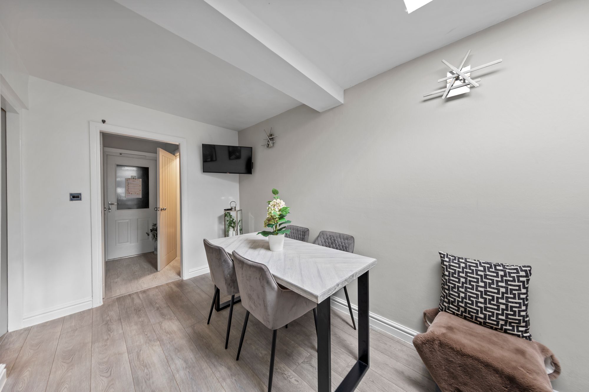Somerset Way, Woolston, WA1