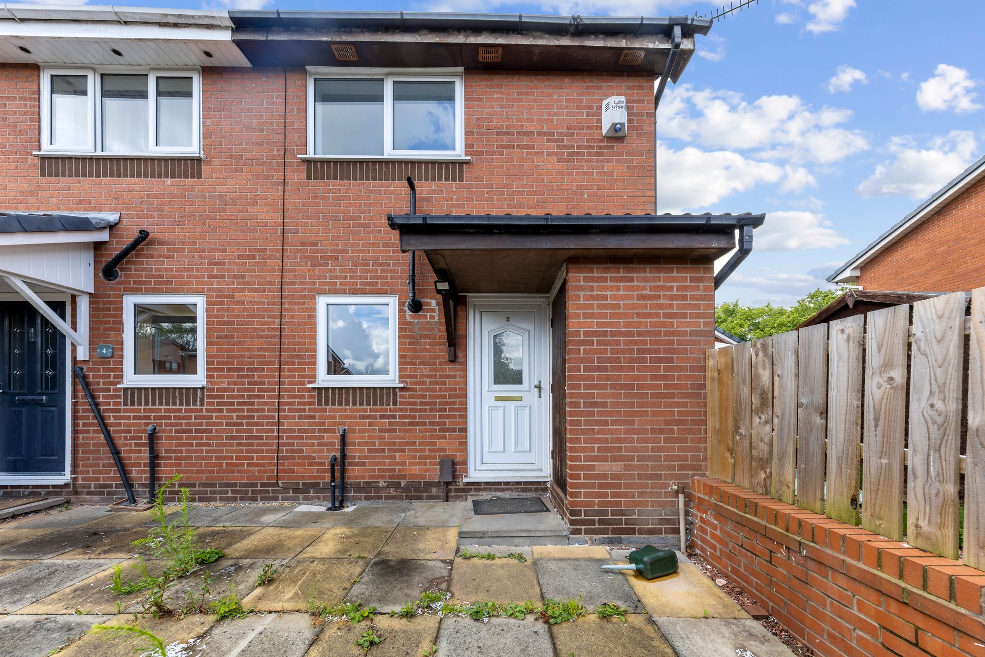 Ashdown Lane, Birchwood, WA3