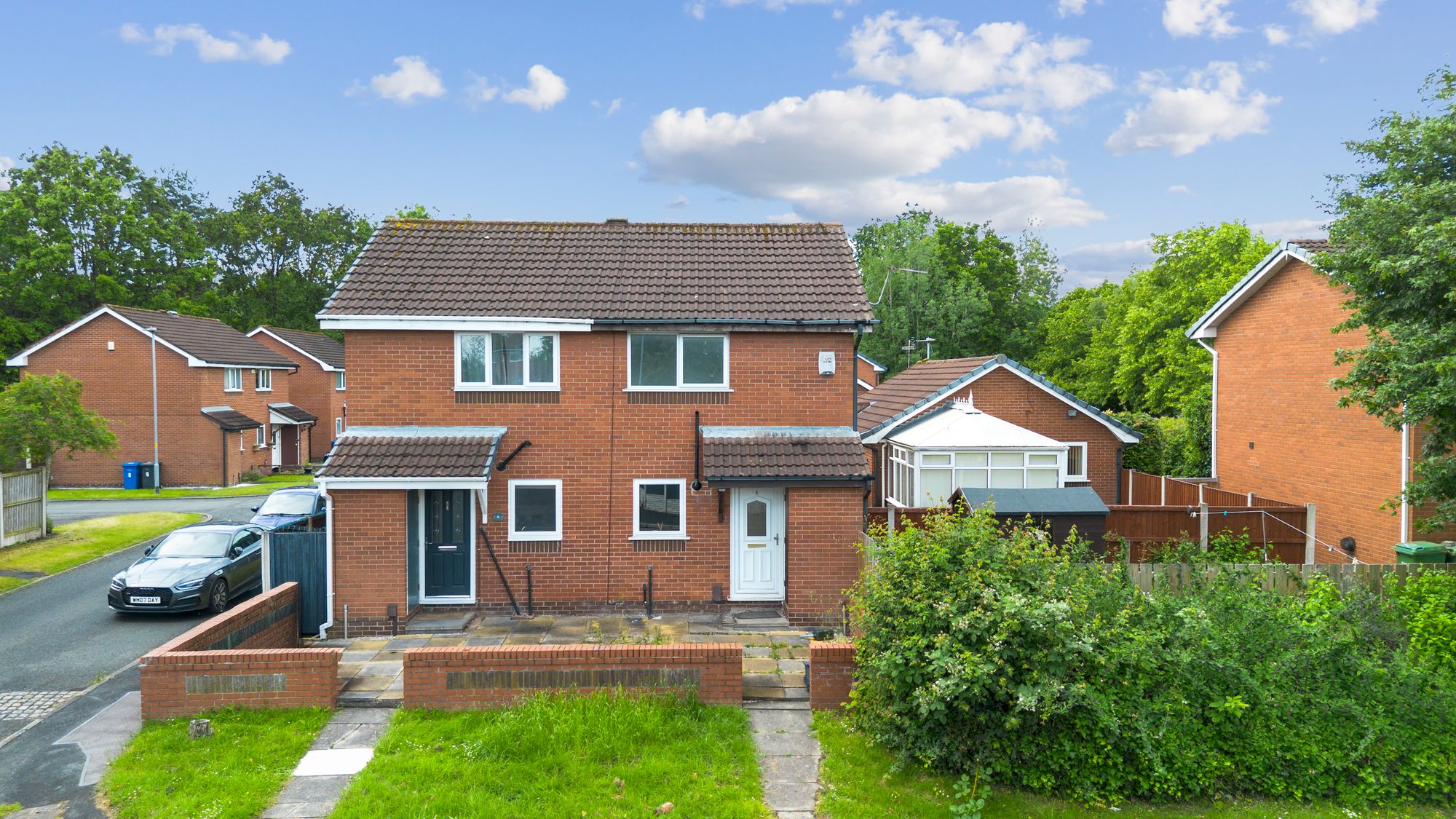 Ashdown Lane, Birchwood, WA3