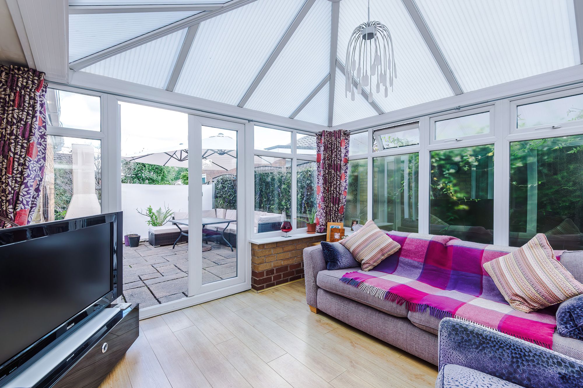 Highfield Avenue, Appleton, WA4