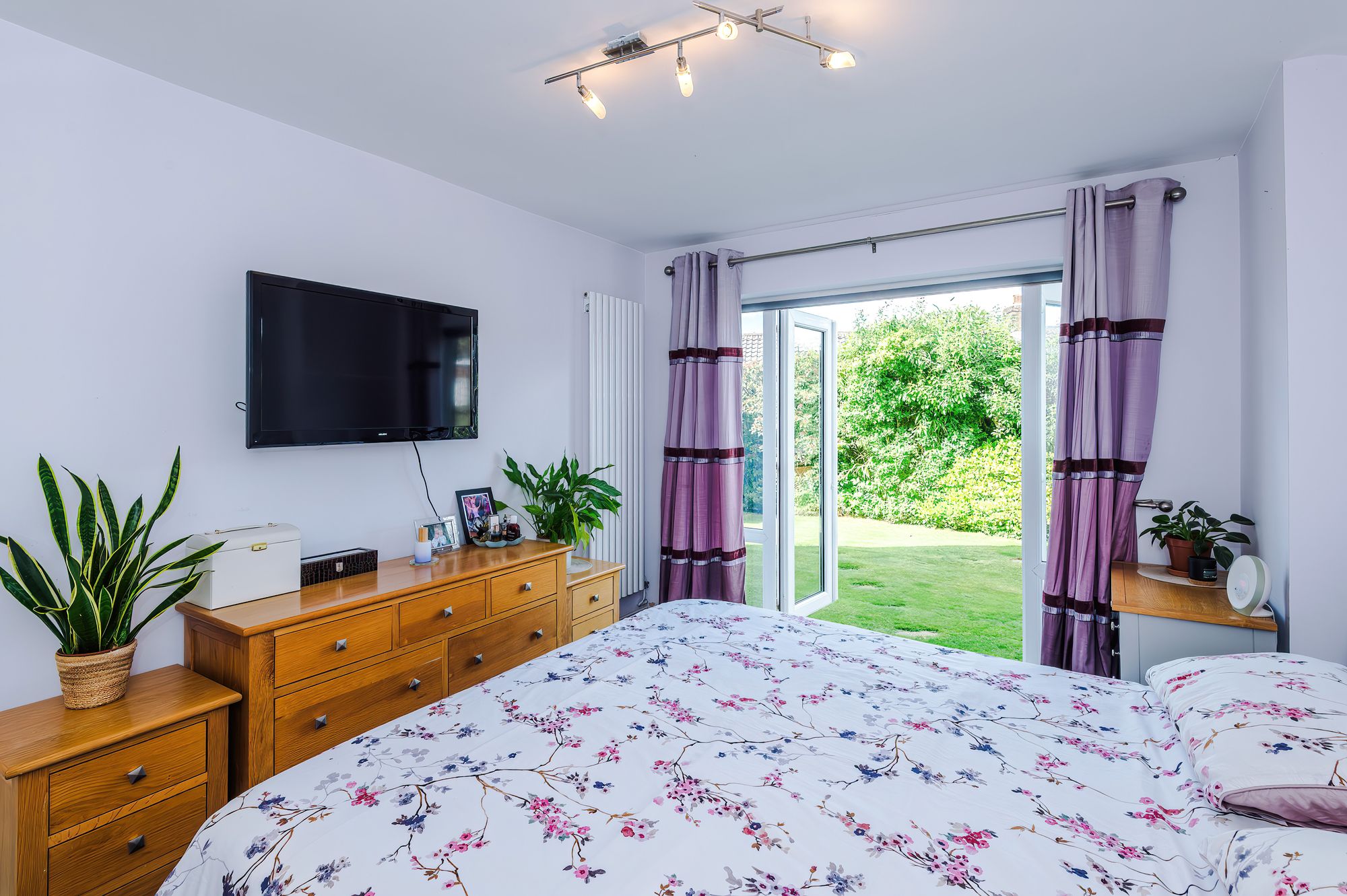 Highfield Avenue, Appleton, WA4