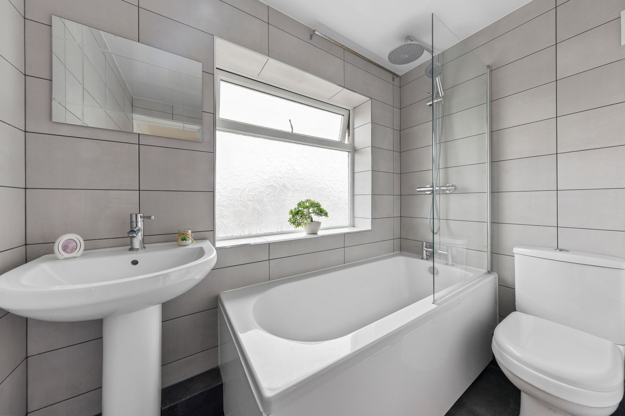 Baron Close, Woolston, WA1