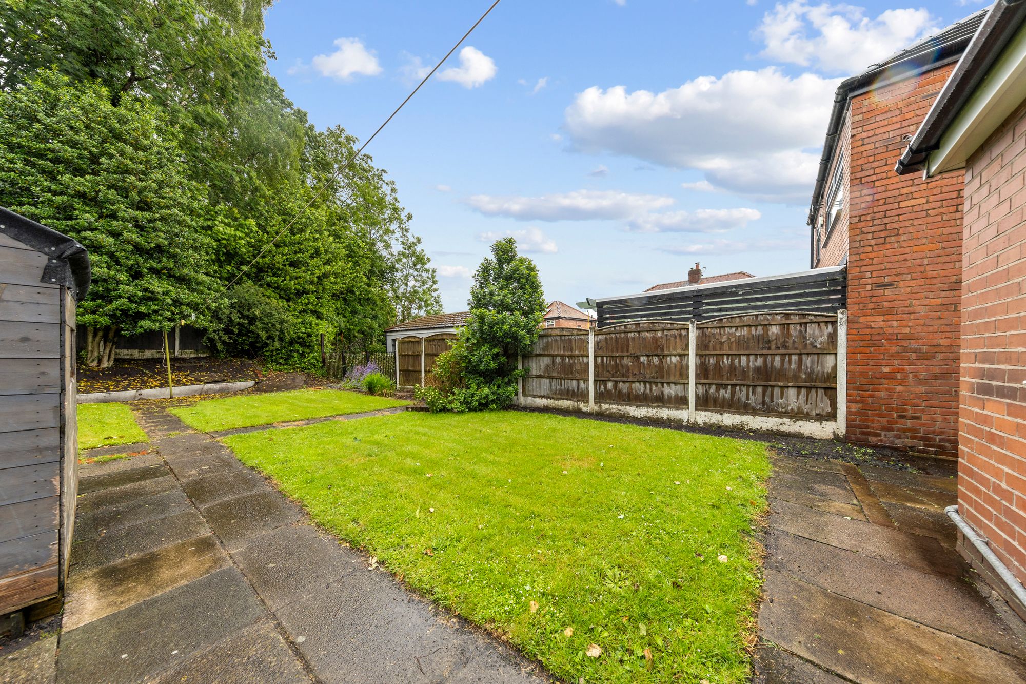 Baron Close, Woolston, WA1