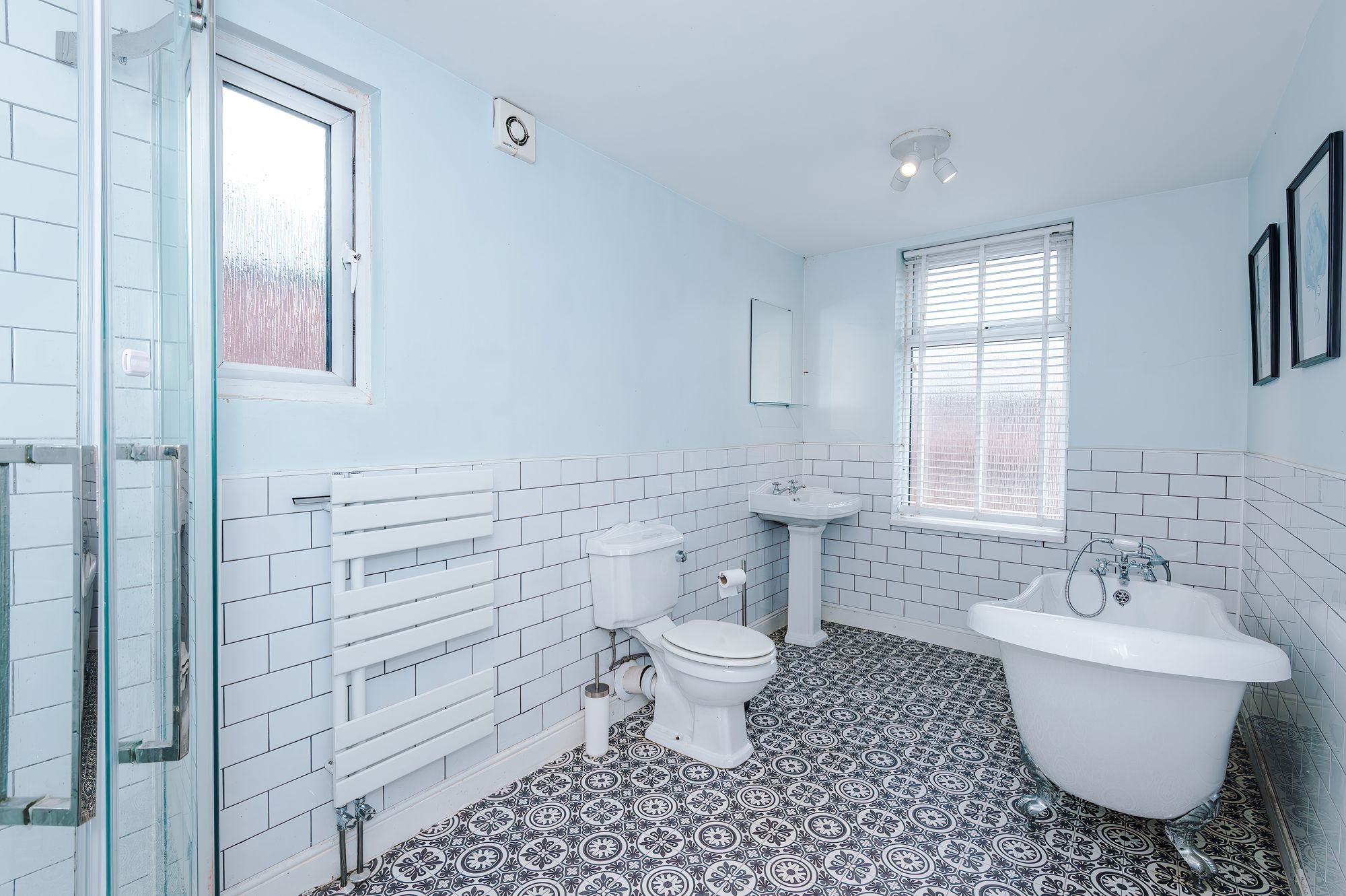 The Avenue, Leigh, WN7