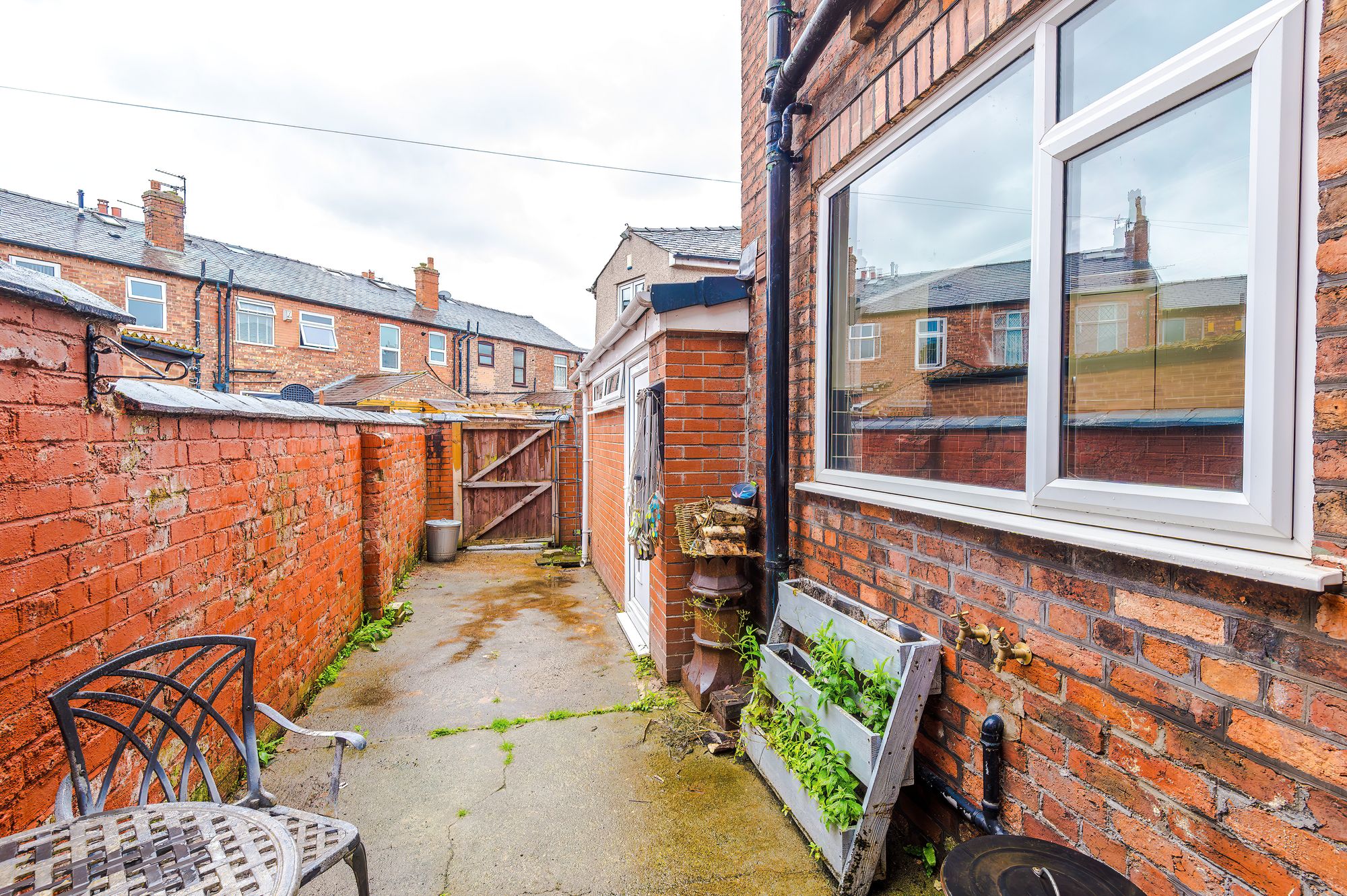 The Avenue, Leigh, WN7