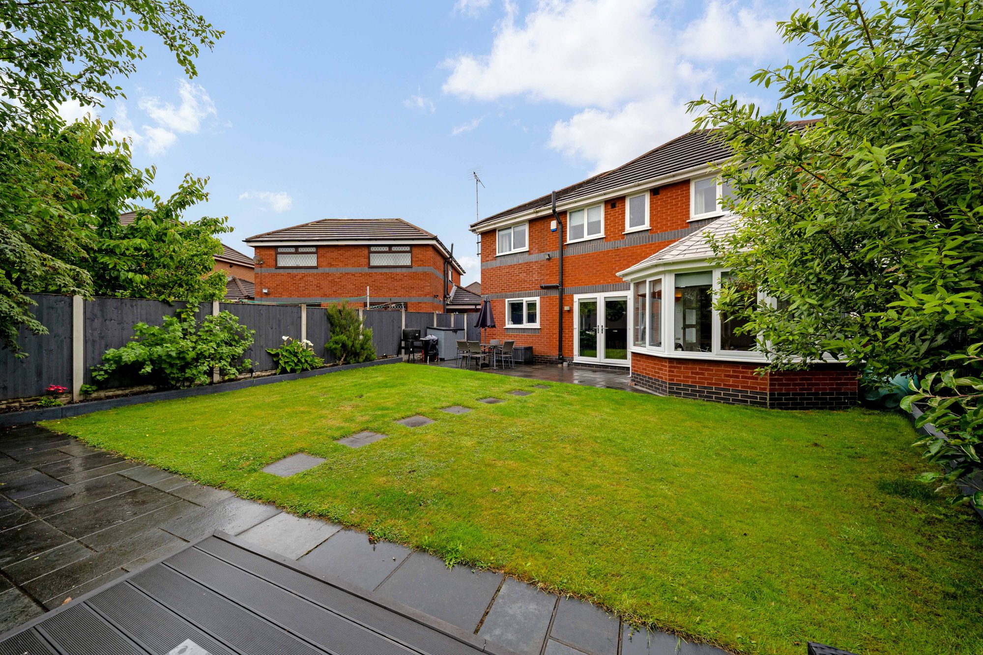 Burns Close, Liverpool, L16