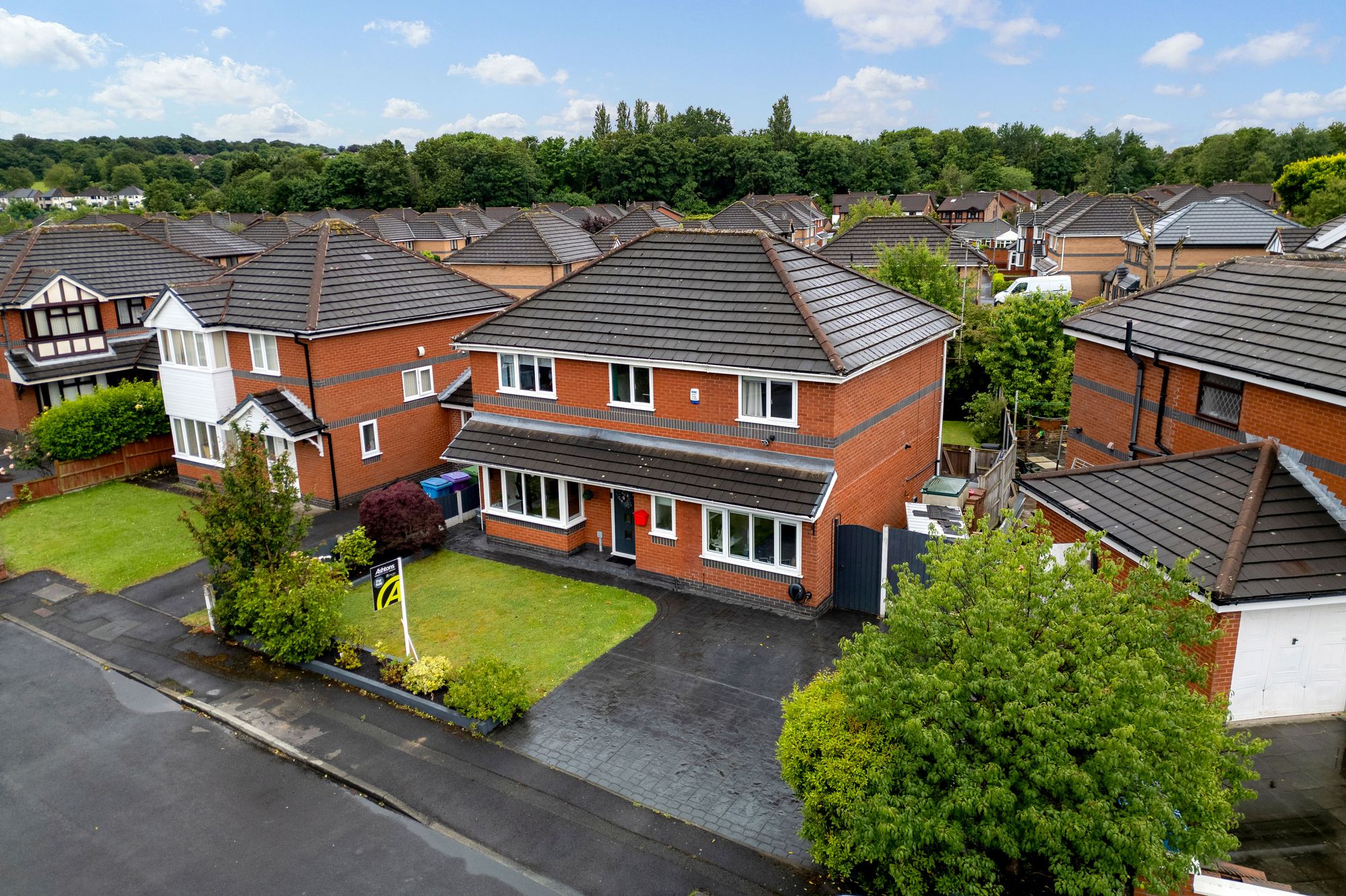 Burns Close, Liverpool, L16