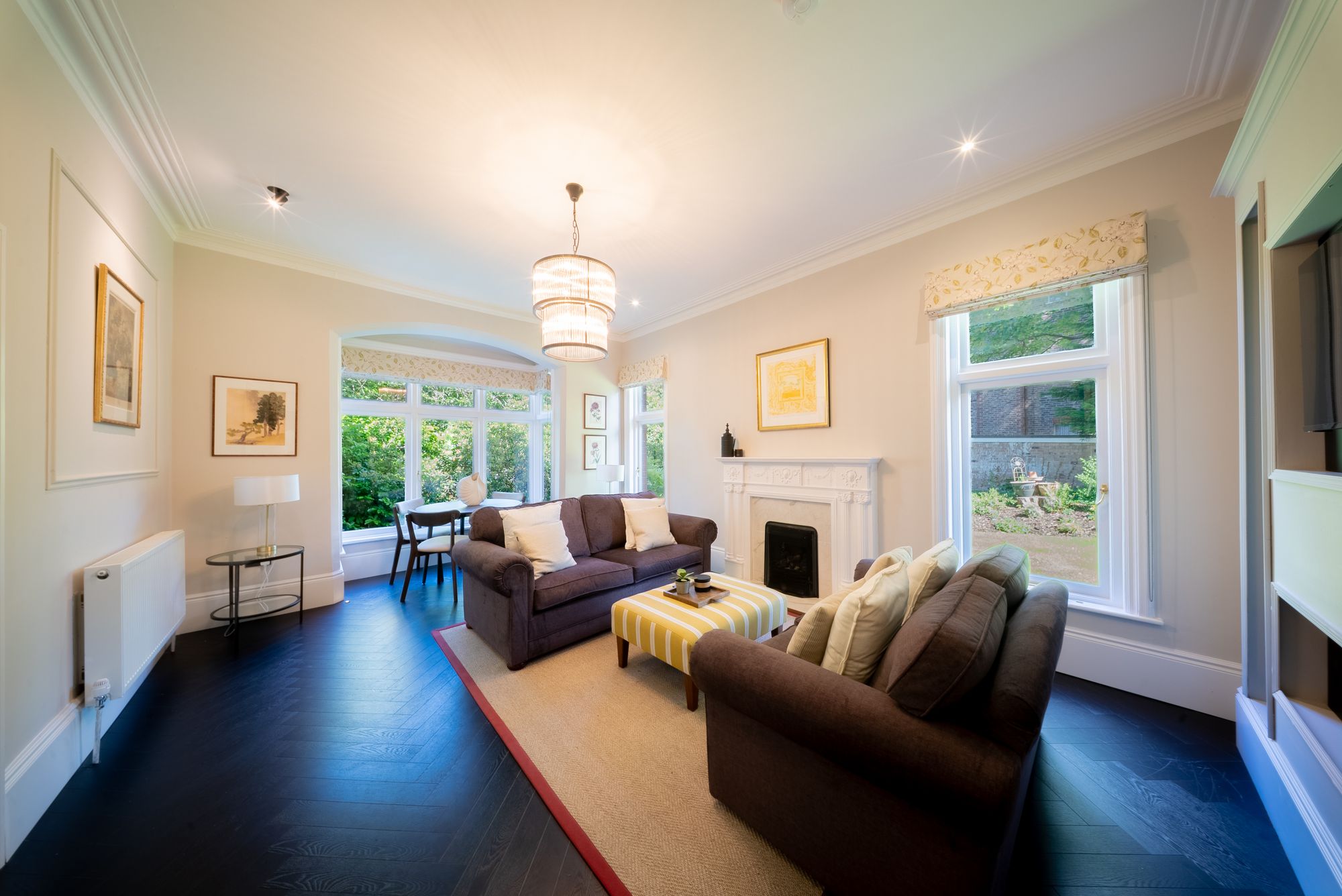 2 bedroom flat for sale - Bentley Hurst