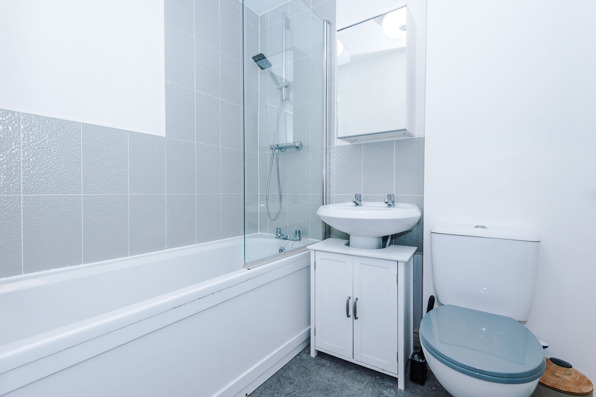 Baines Close, Leigh, WN7