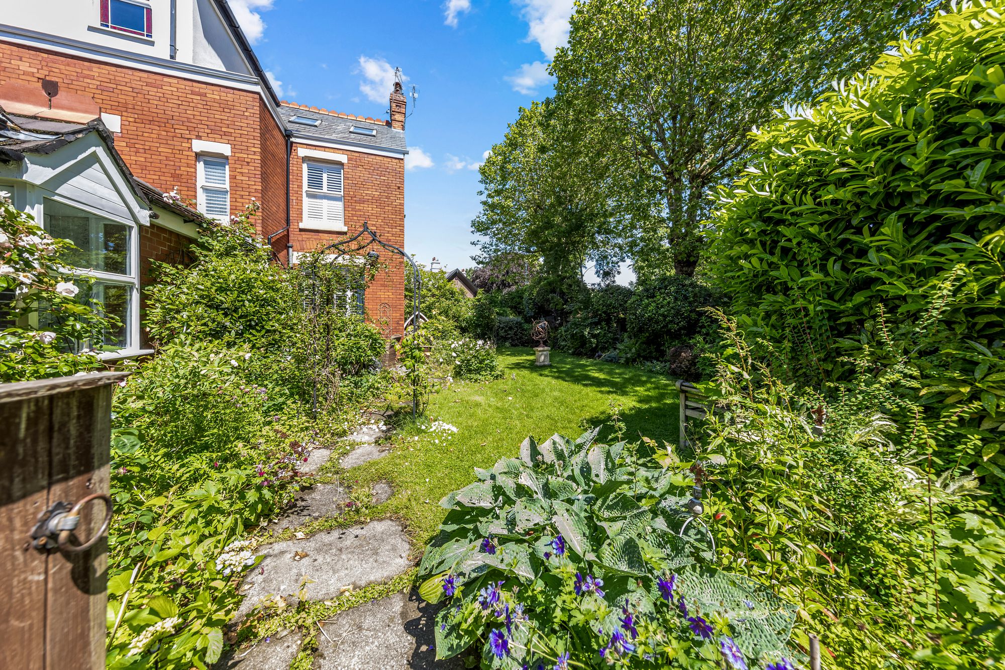 Ivy Lea, Walton Road, WA4