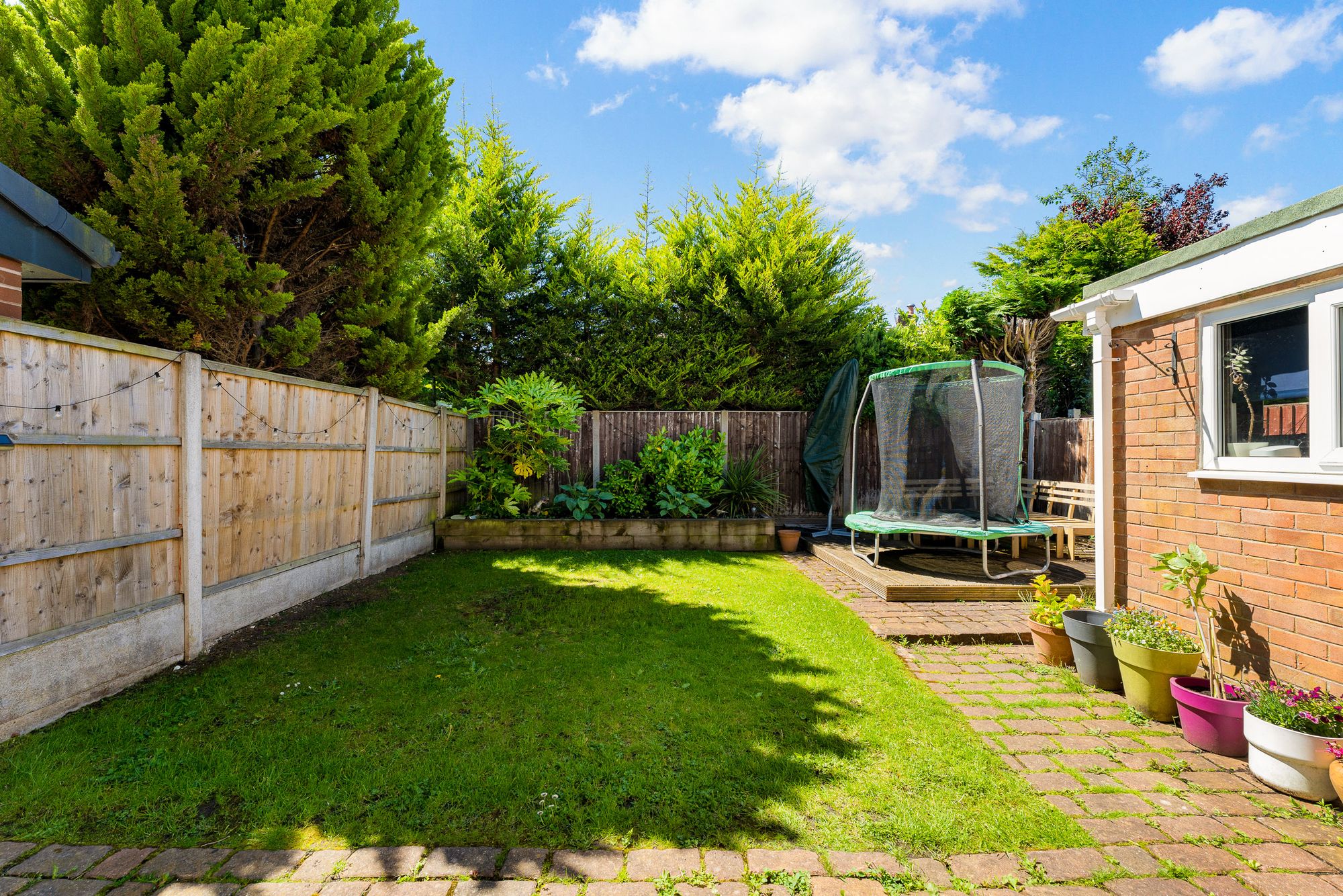 Ganton Close, Widnes, WA8