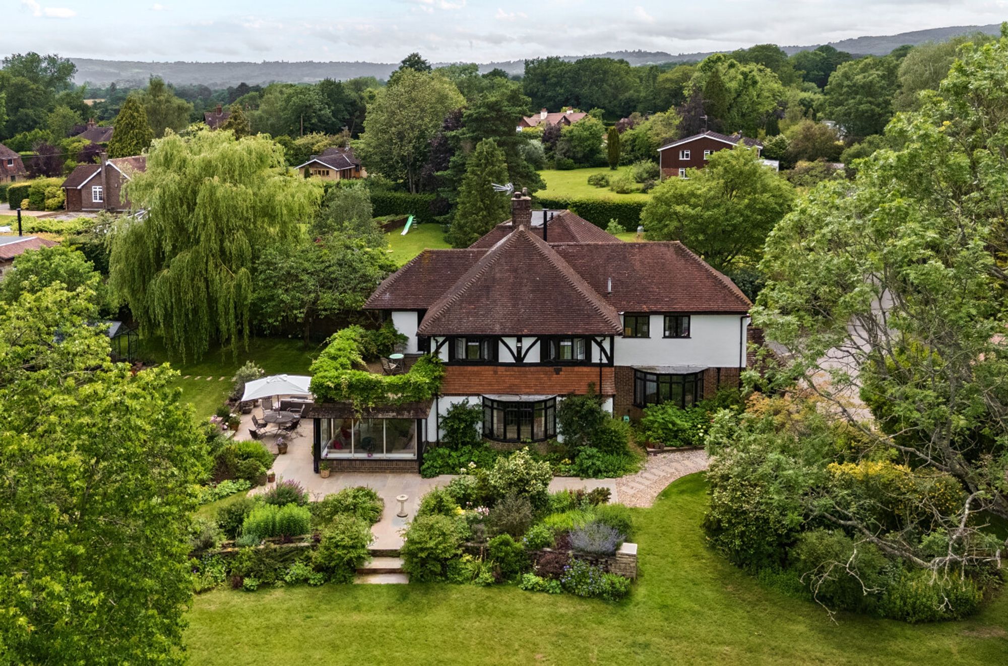 Ballsdown, Chiddingfold, GU8 images