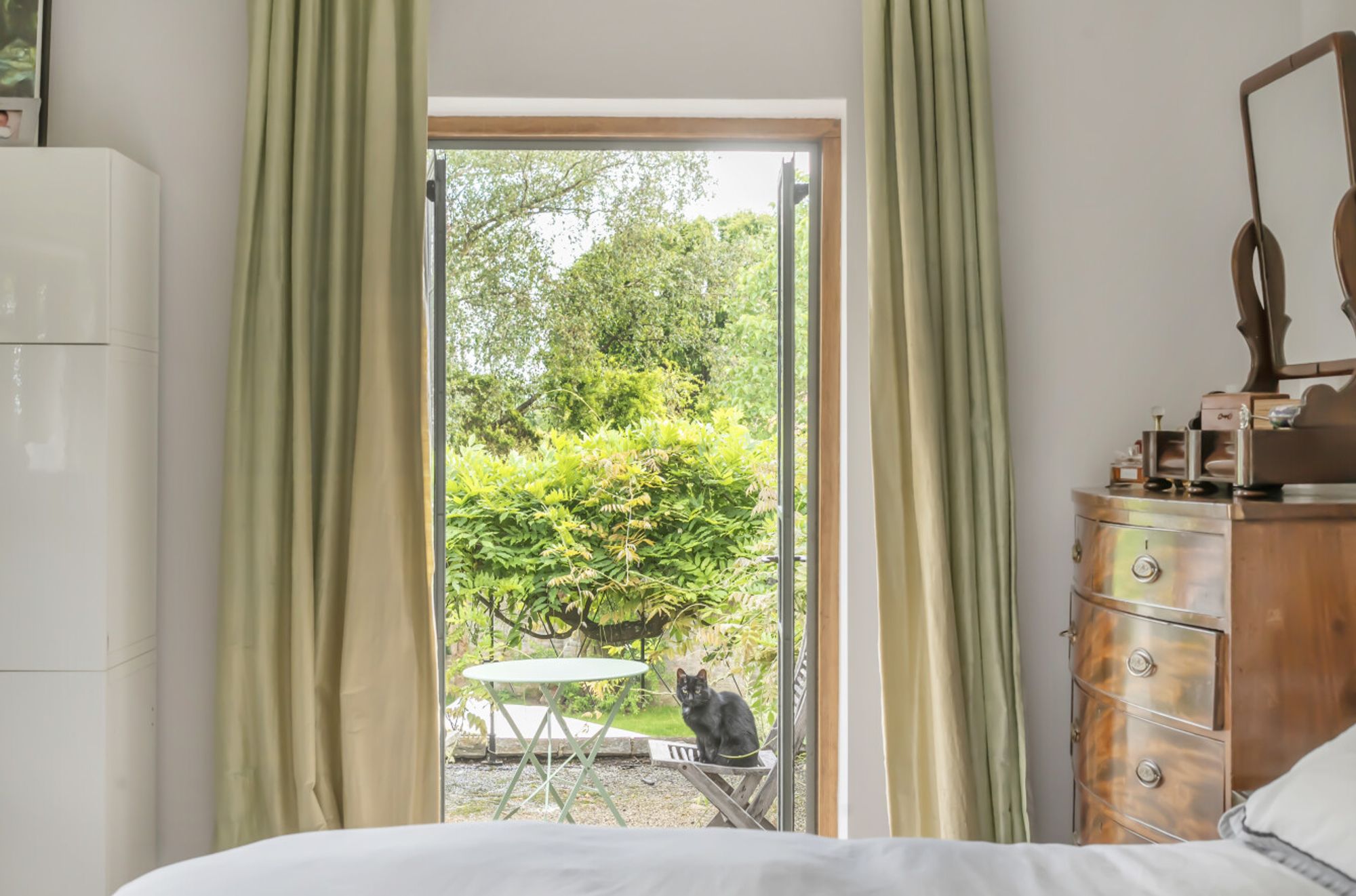 Ballsdown, Chiddingfold, GU8 images