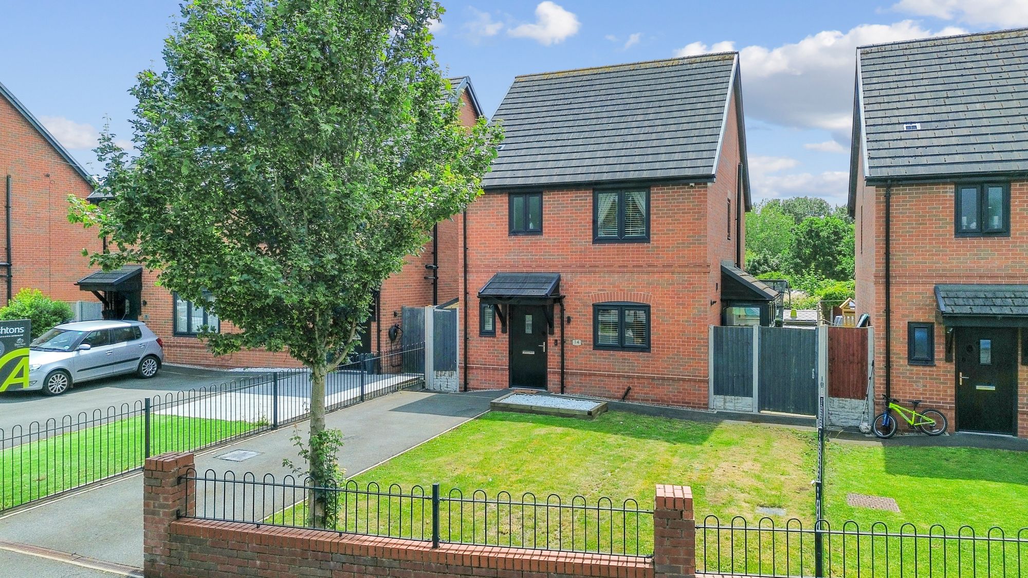 Warburton Hey, Rainhill, L35
