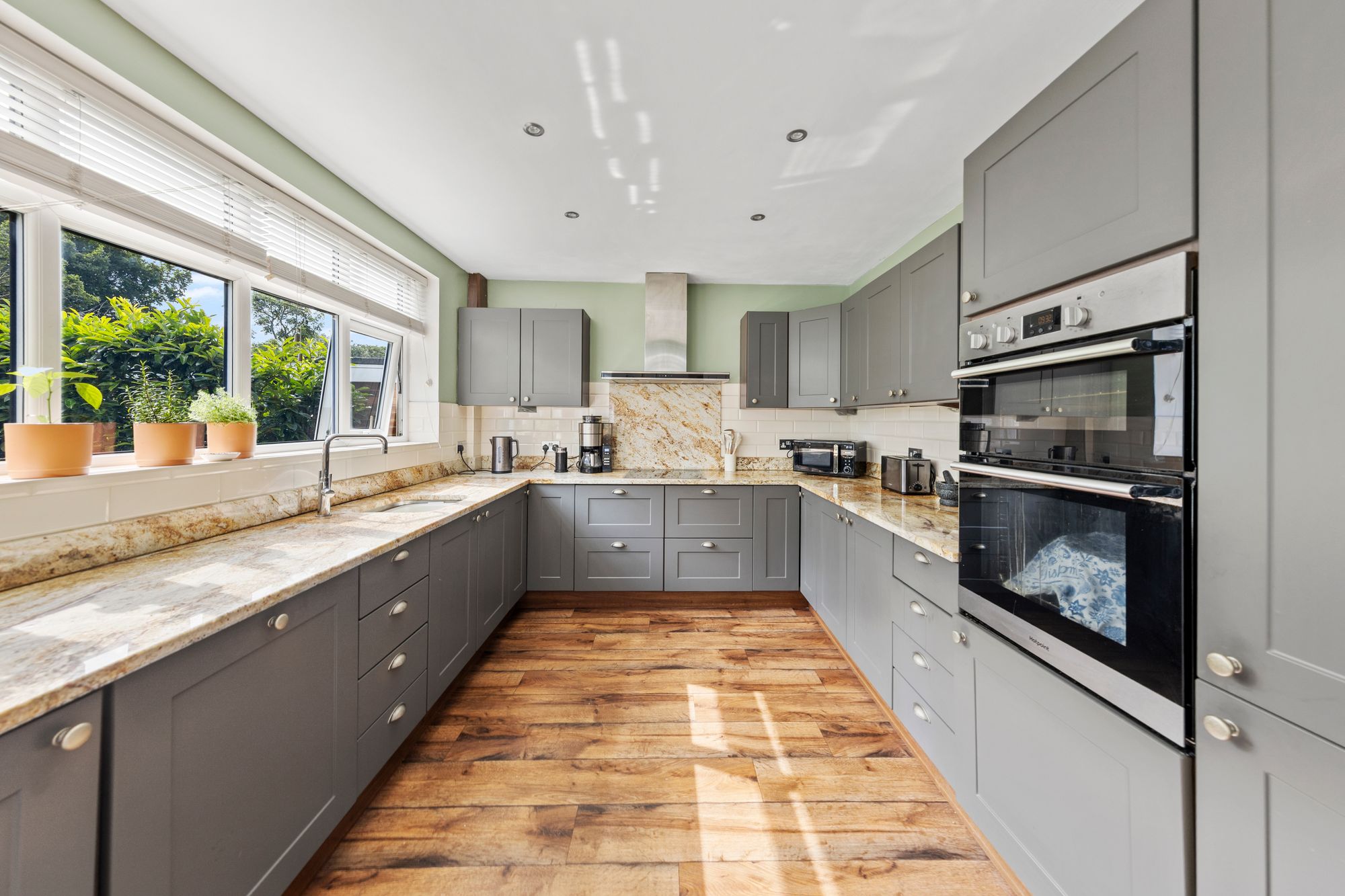 Churchfields, Croft, WA3