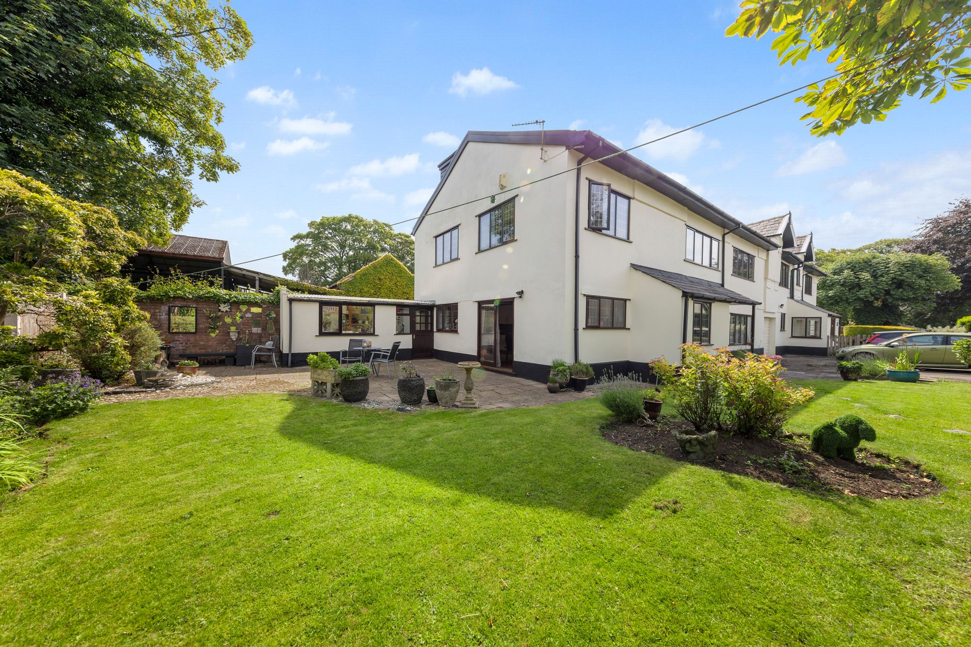 Lowton Gardens, Lowton, WA3