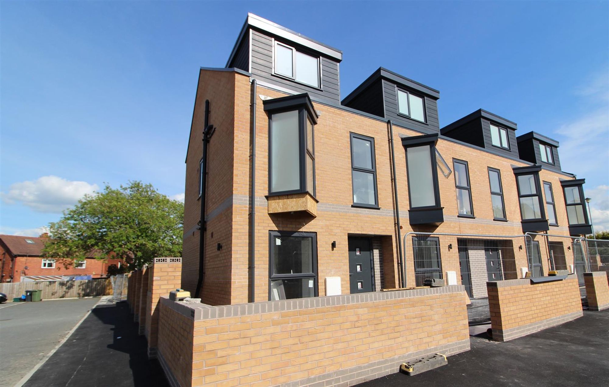 Shellbark Close, Wrexham, LL11