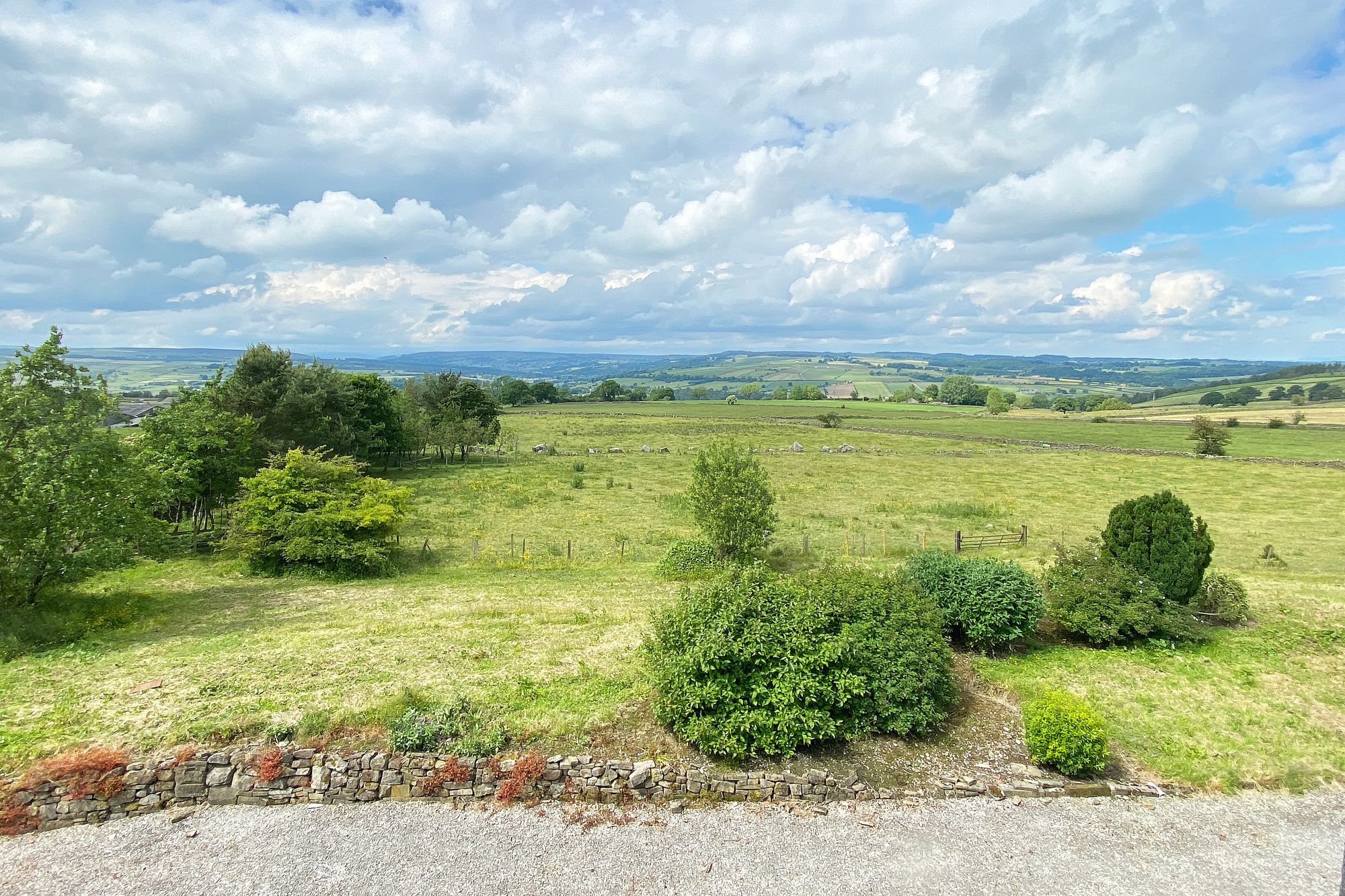 Back Road, High Birstwith, HG3