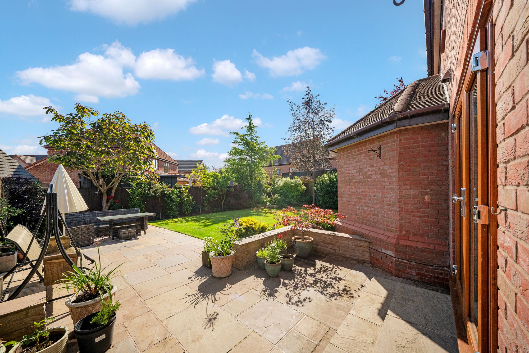 Linacre Lane, Widnes, WA8