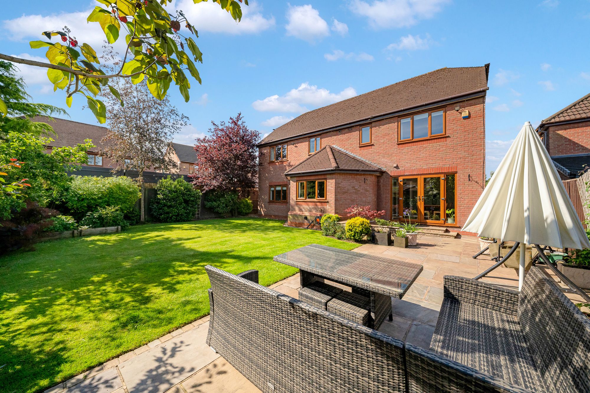 Linacre Lane, Widnes, WA8