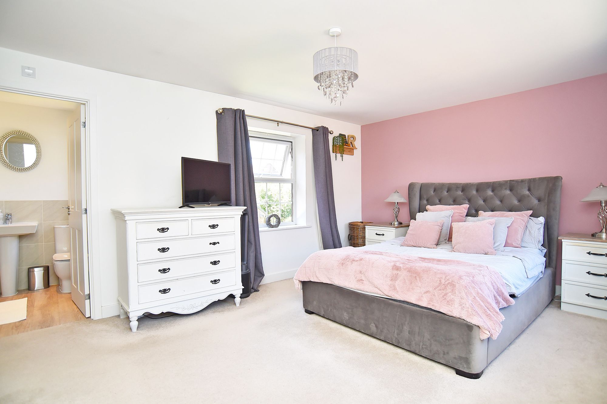 Chestnut Drive, Knaresborough, HG5