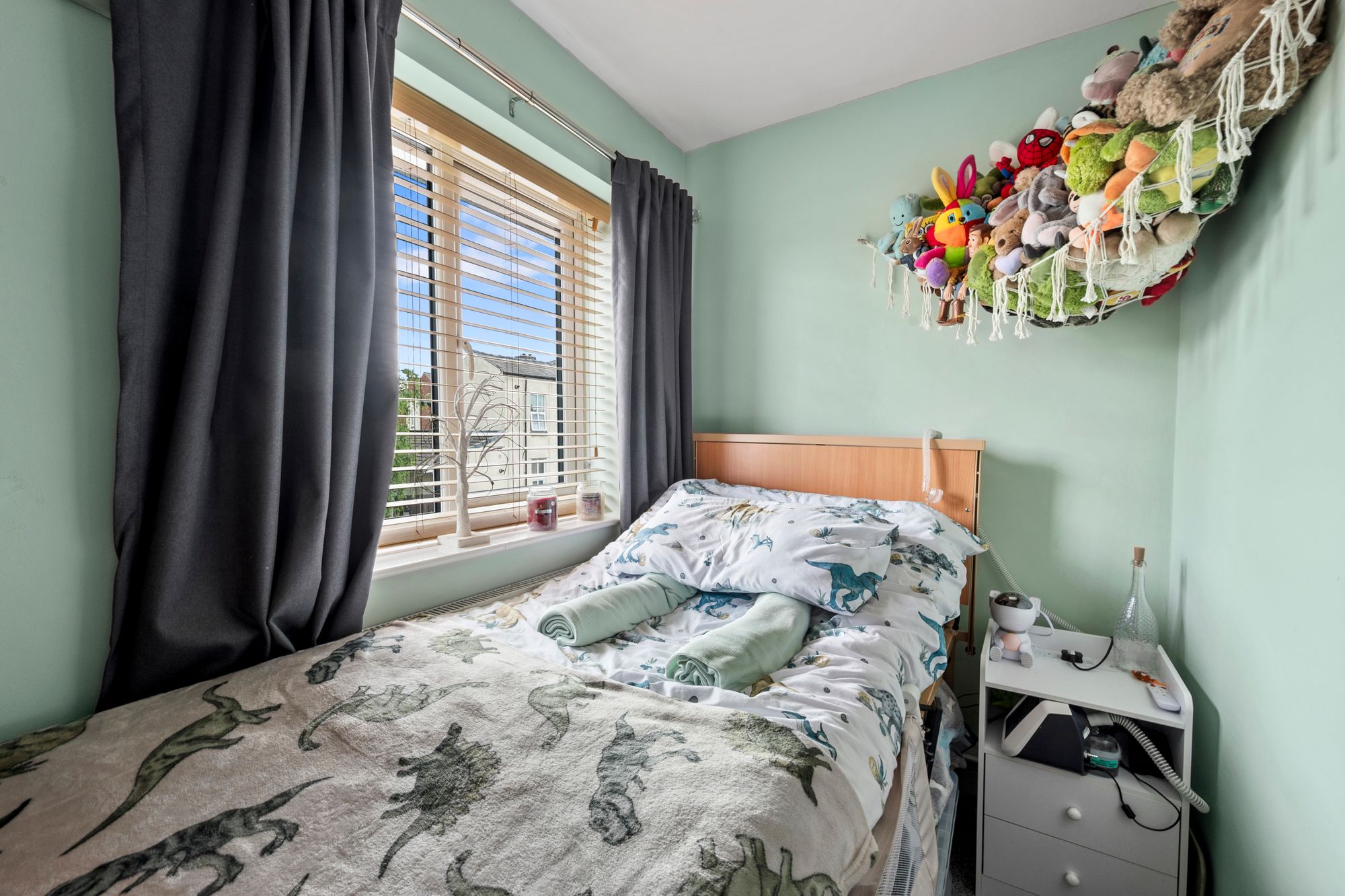 Bank Street, Golborne, WA3