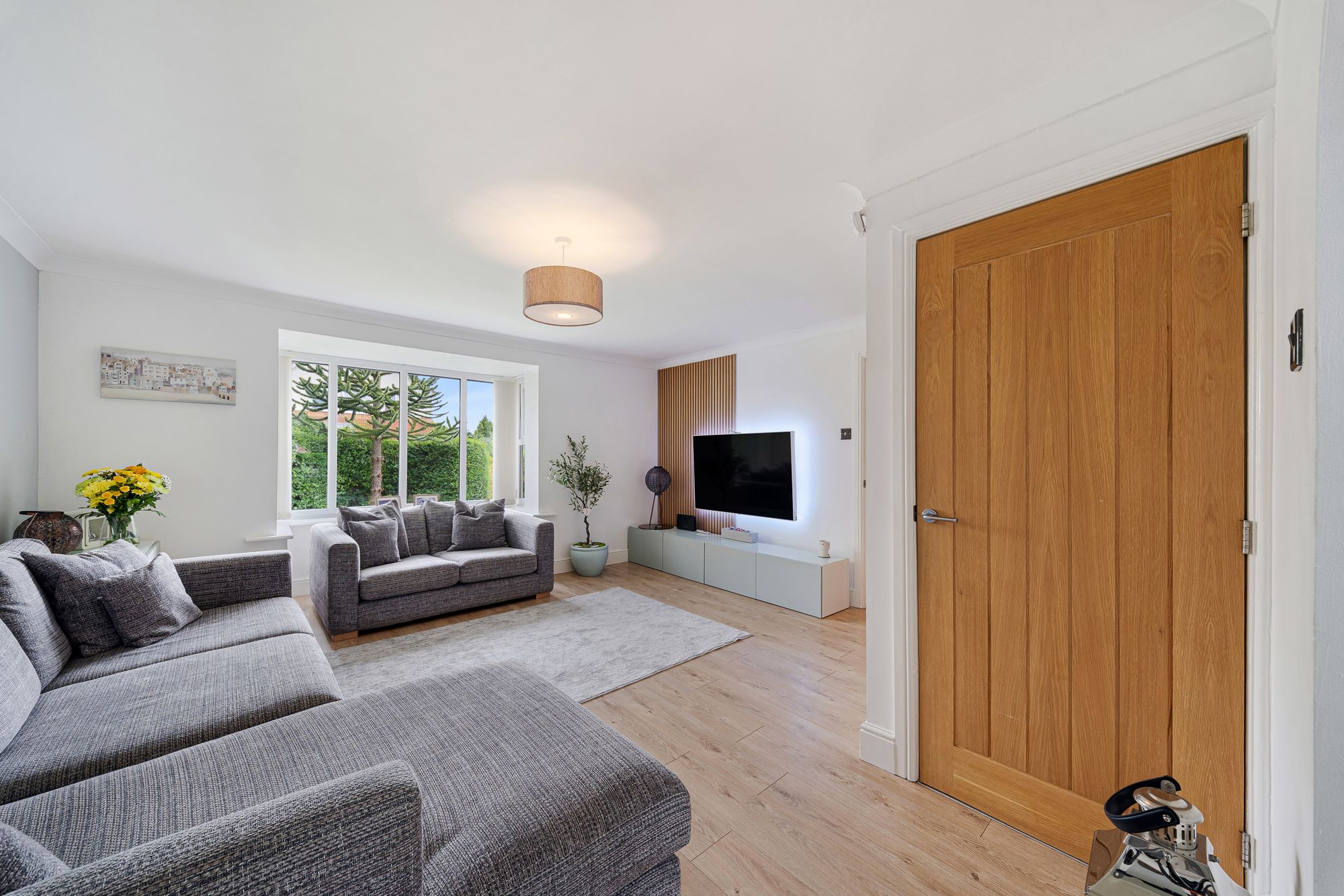 Highgate Close, Norton, WA7