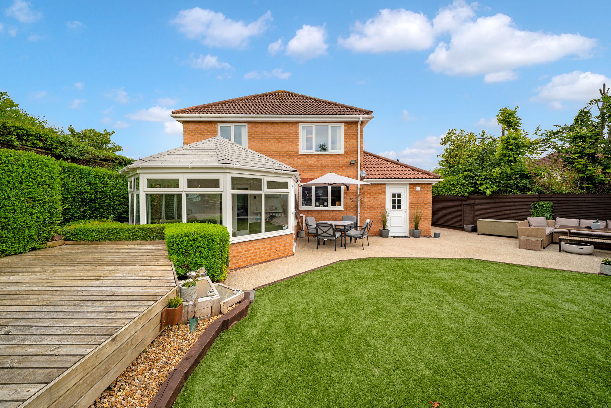 Highgate Close, Norton, WA7