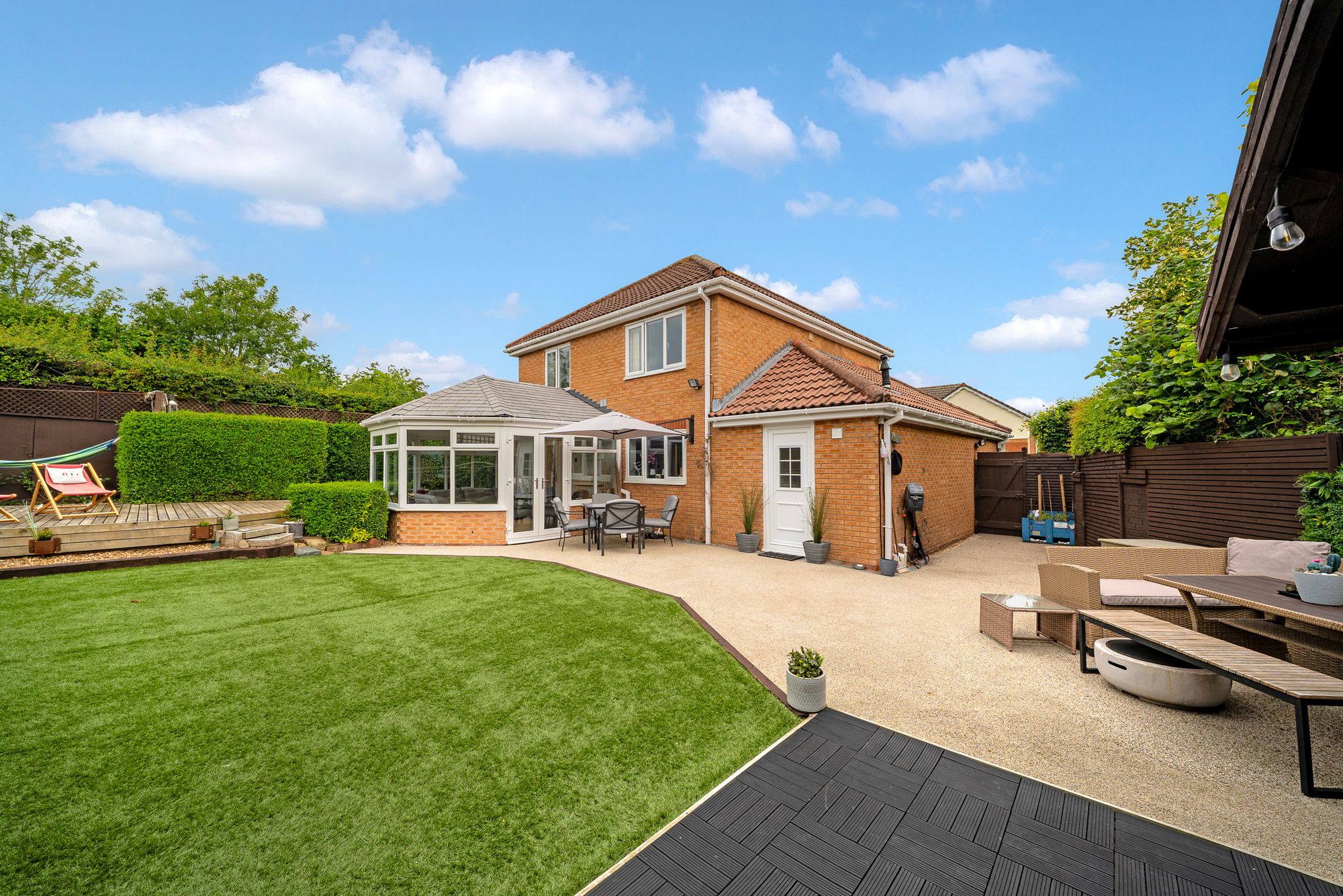 Highgate Close, Norton, WA7