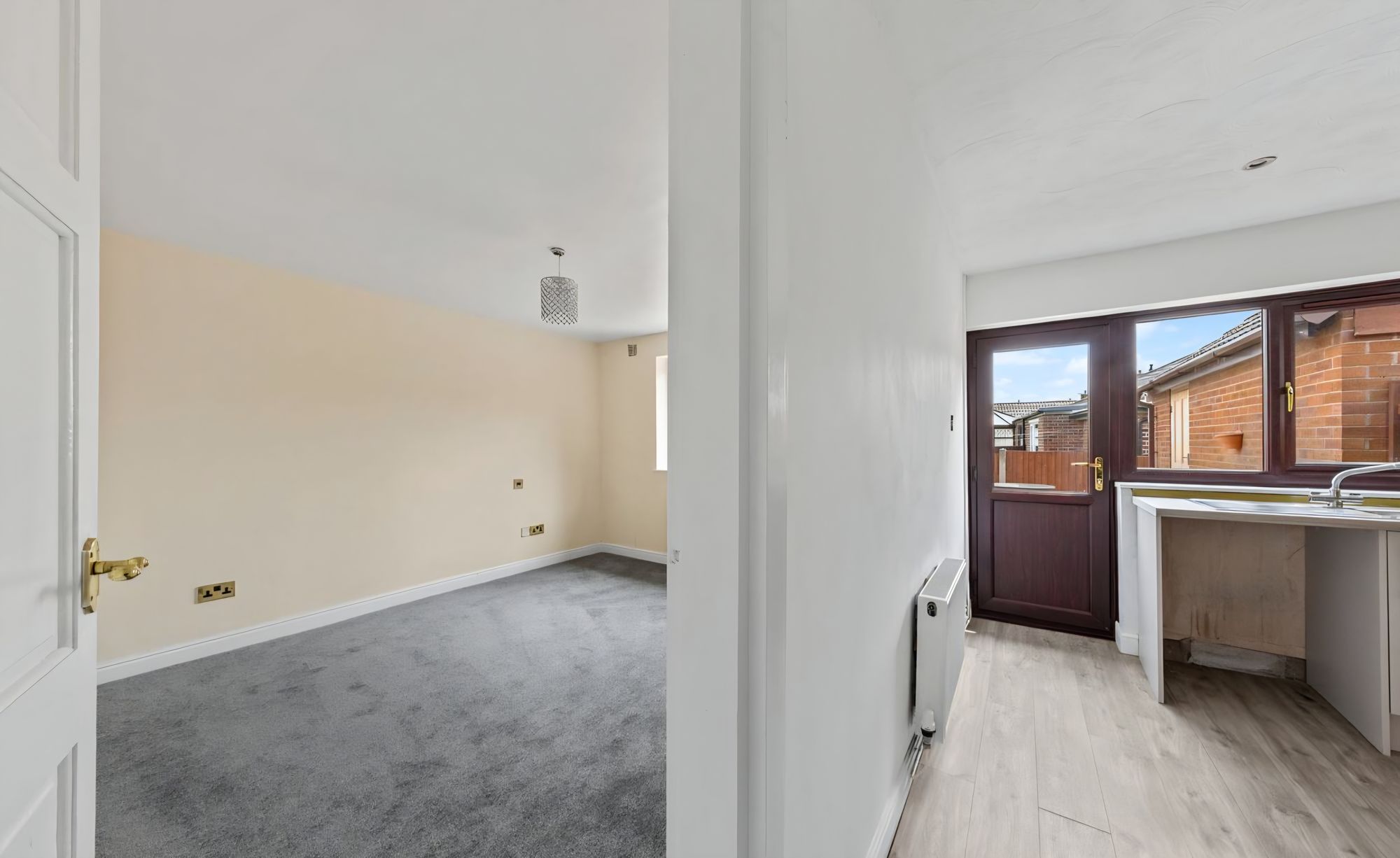 Jackson Street, Burtonwood, WA5
