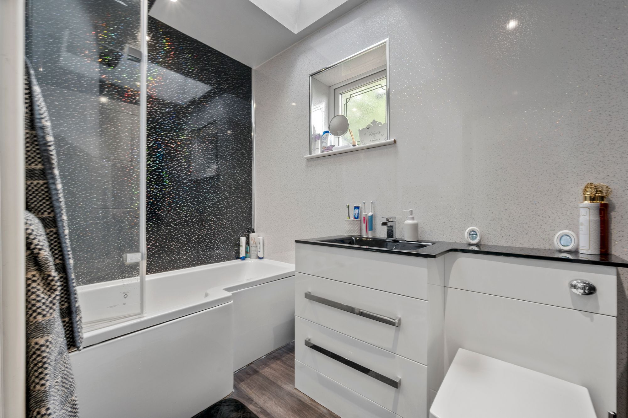 Bankhall Close Hindley Green WN2 4UA