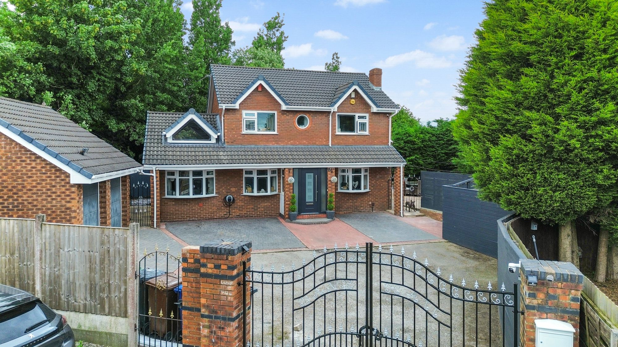 Bankhall Close Hindley Green WN2 4UA