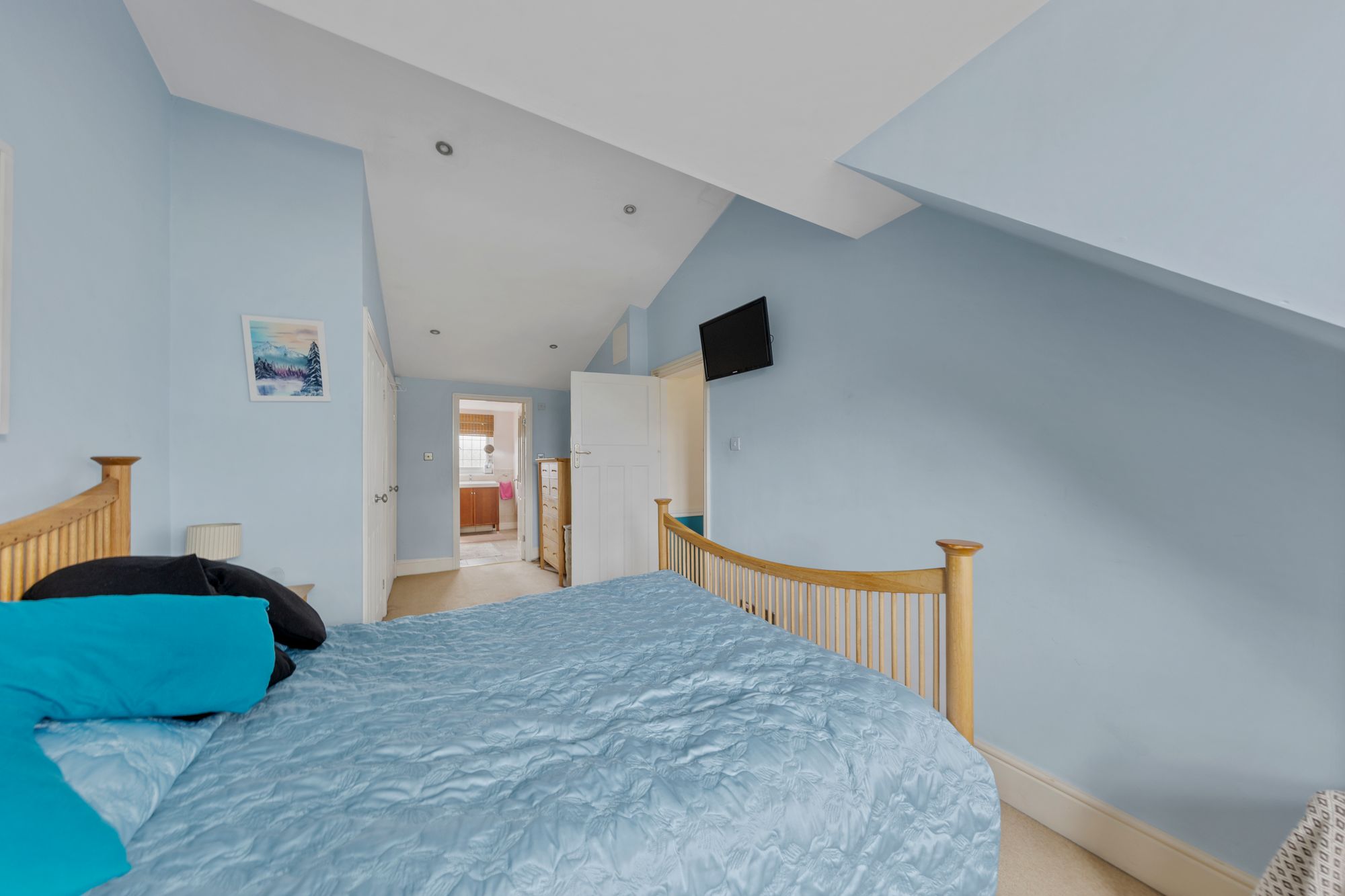London Road, Stretton, WA4