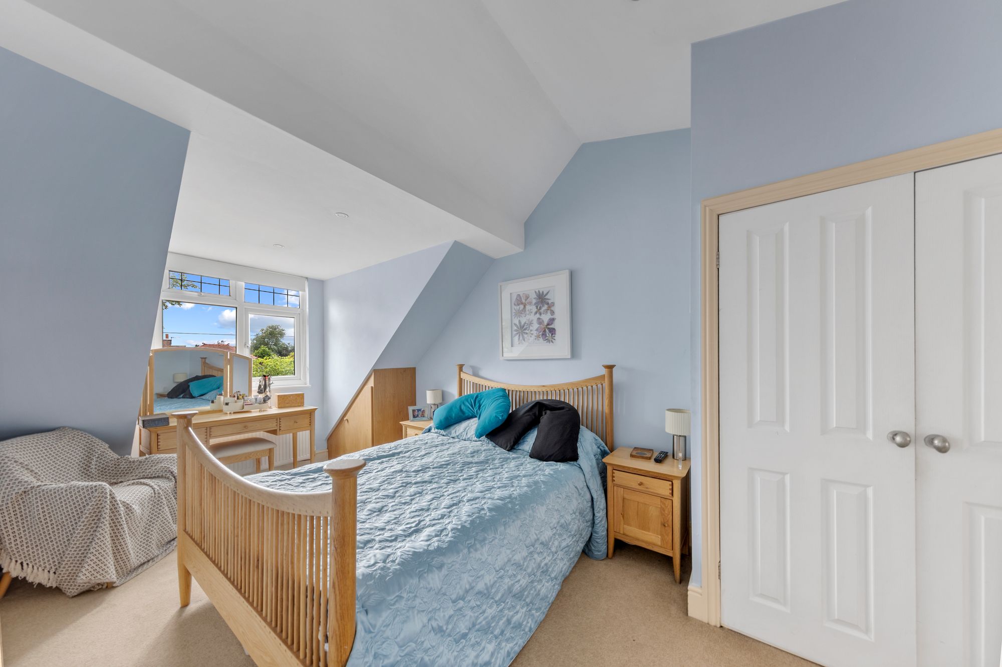 London Road, Stretton, WA4