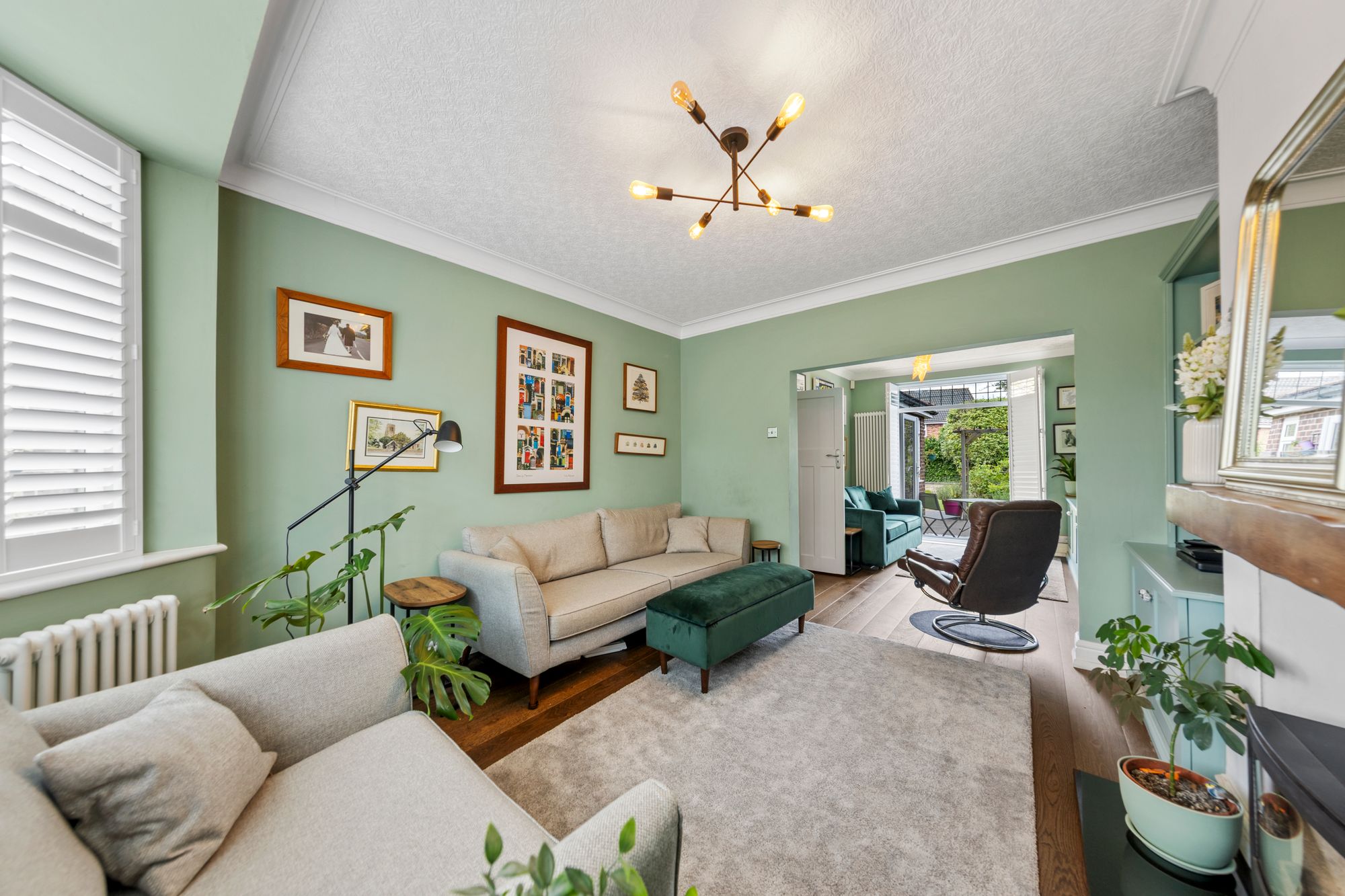 London Road, Stretton, WA4