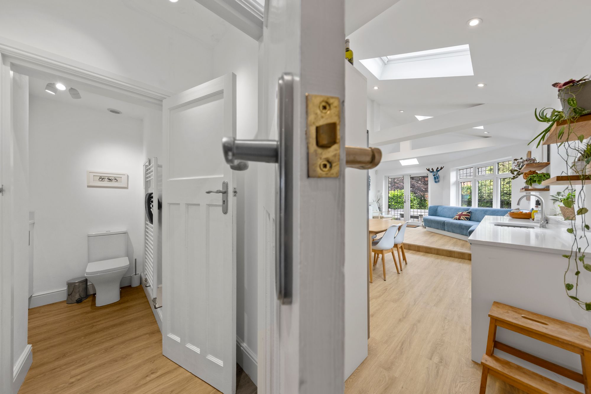 London Road, Stretton, WA4