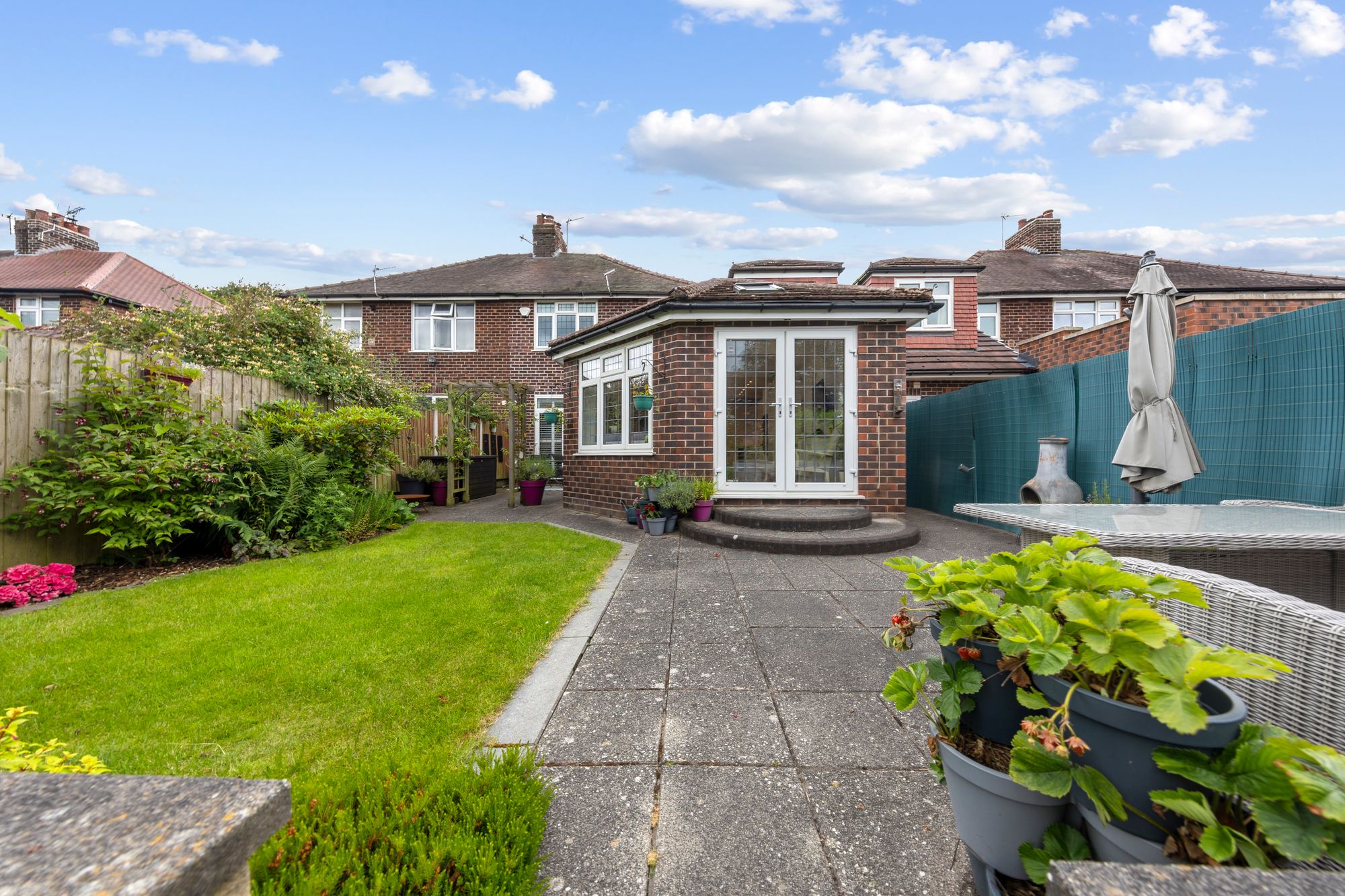 London Road, Stretton, WA4