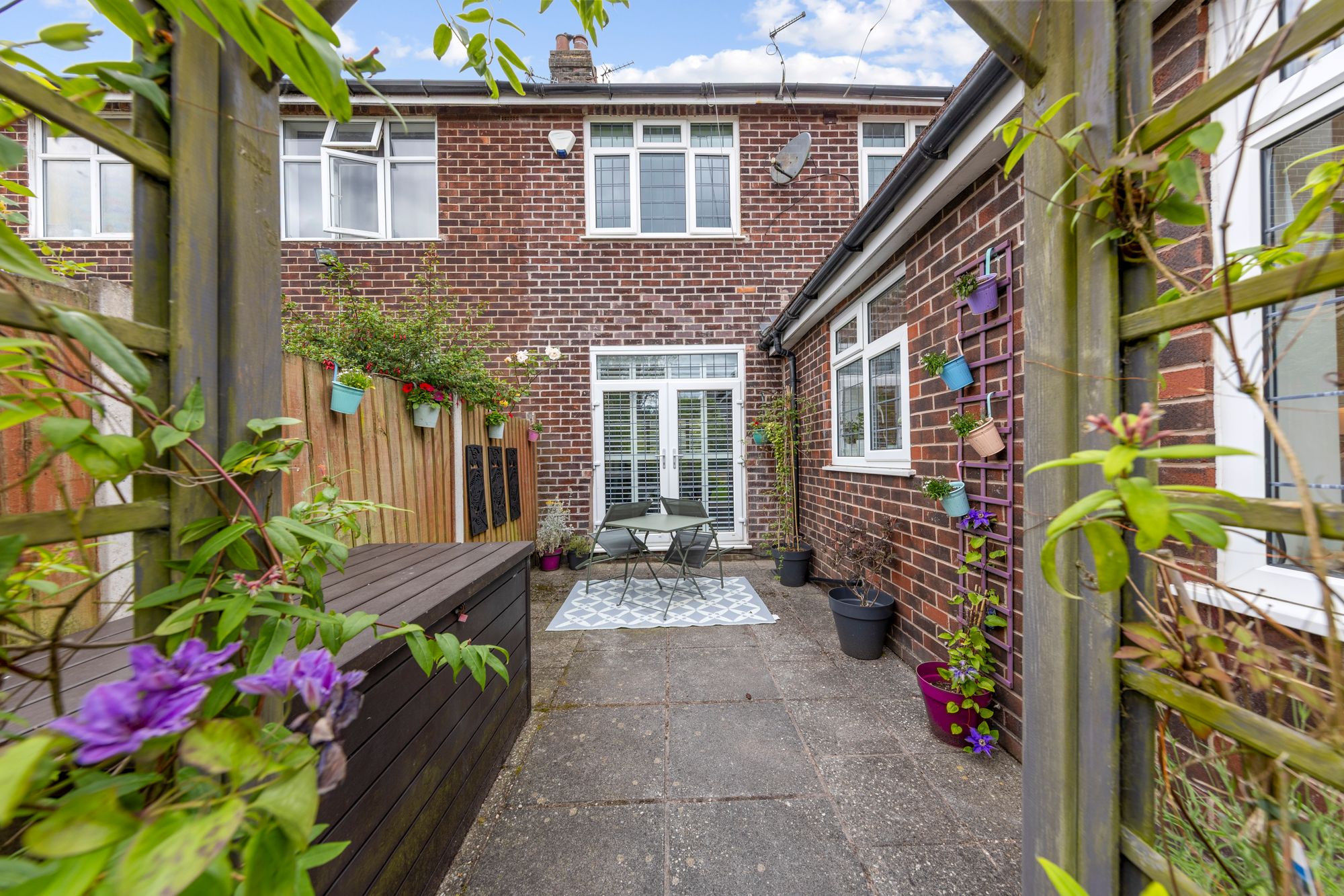 London Road, Stretton, WA4