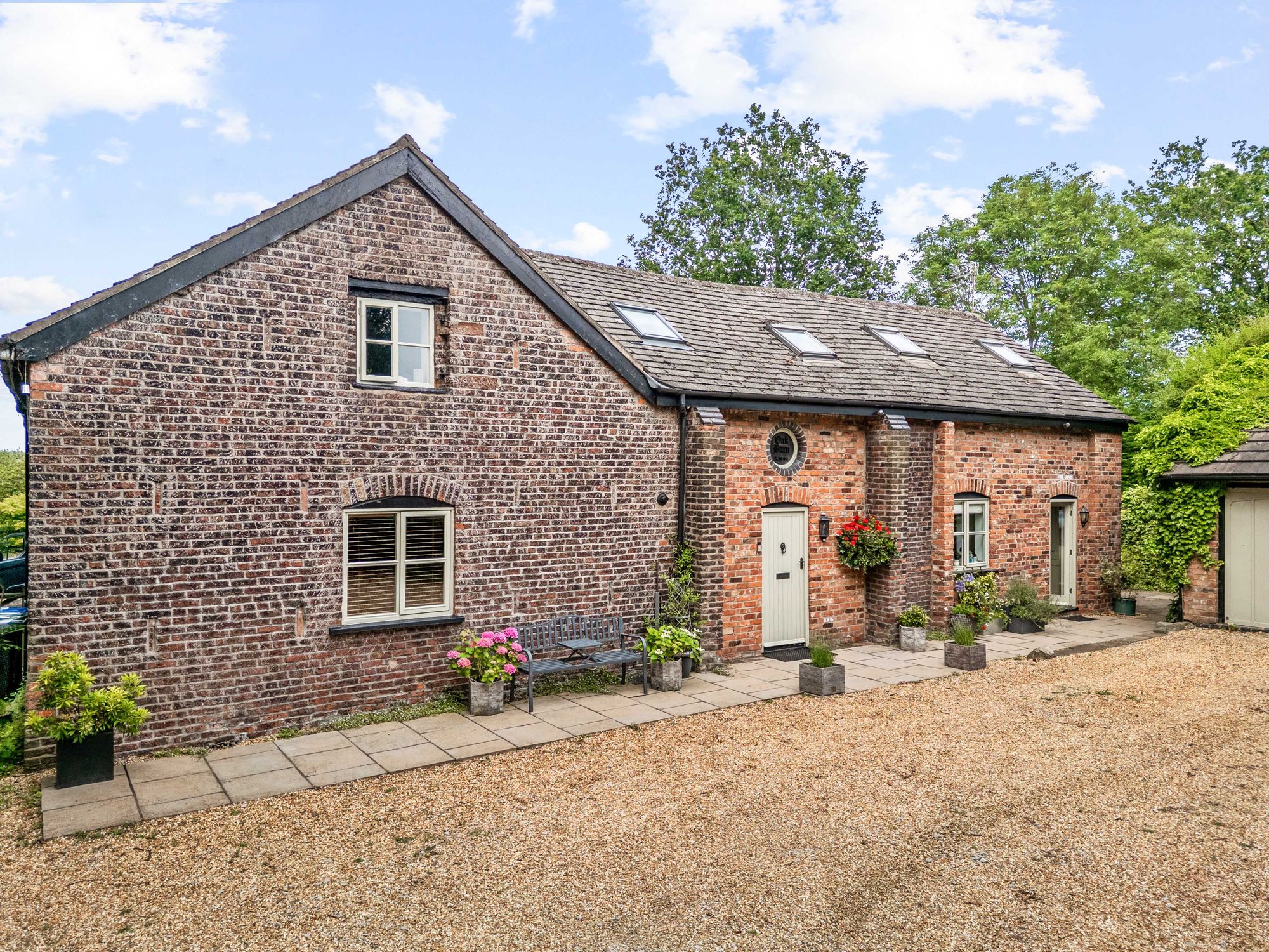 Stockport Road, Thelwall, WA4
