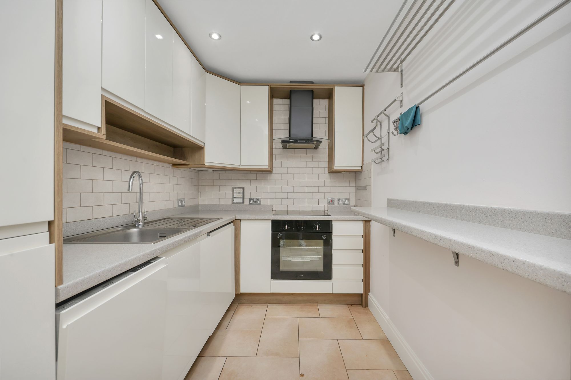 Willesden Lane, Chatsworth Court, NW2