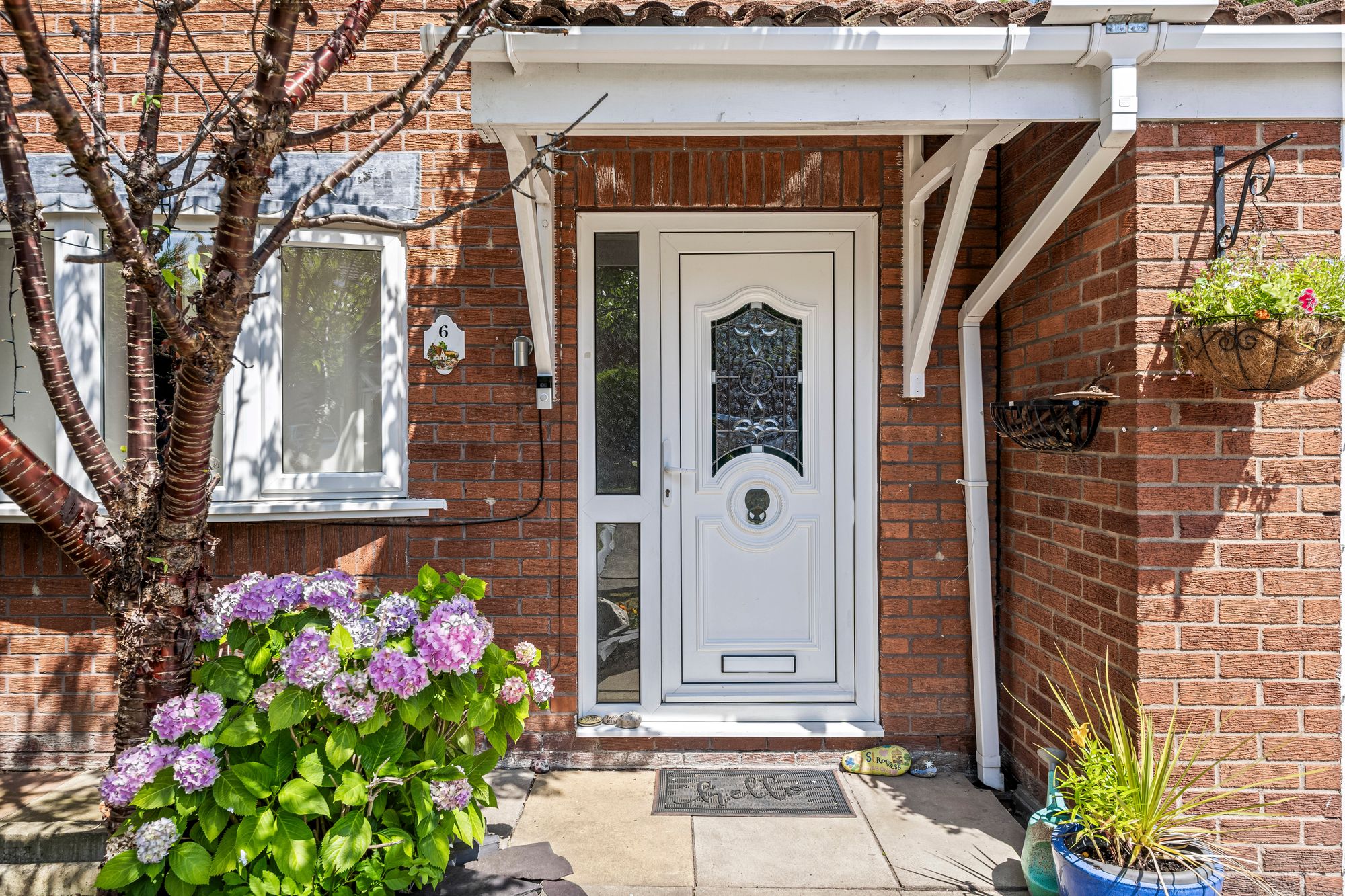 Stromness Close, Fearnhead, WA2