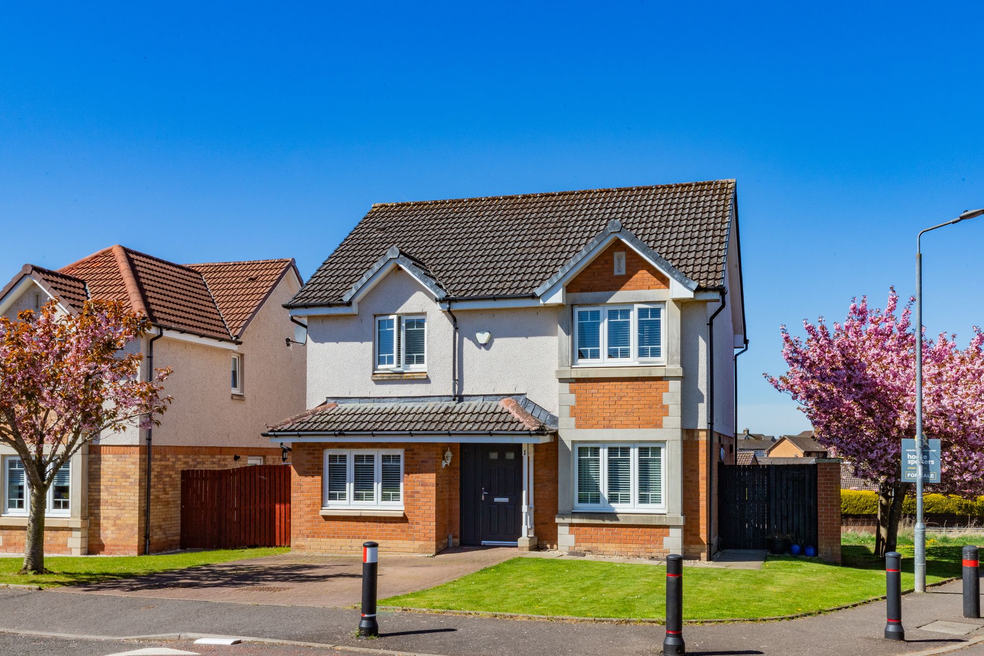1 Craig Place, Law