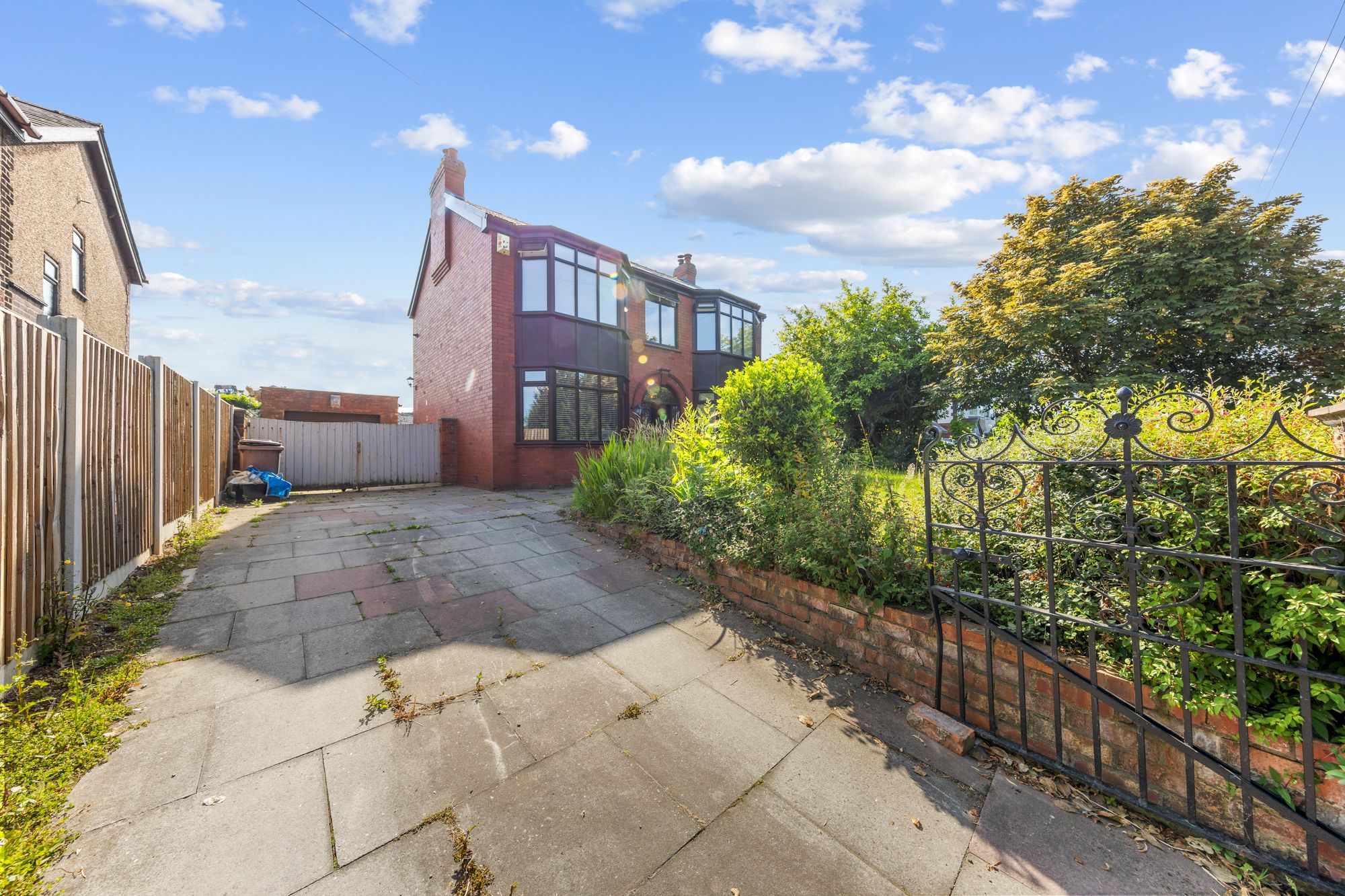 Winwick Road, Newton-Le-Willows, WA12